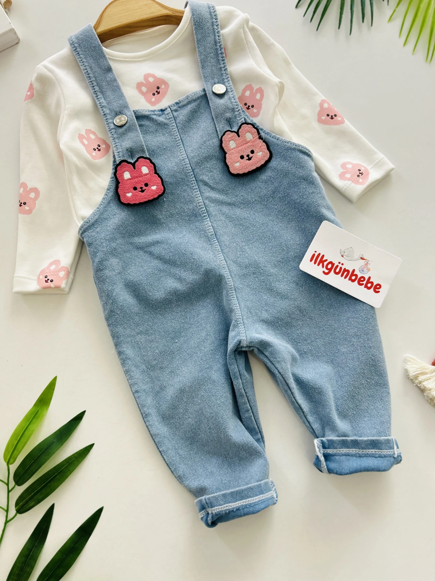 Sevimli Figür Desenli %100 Pamuk Likralı 2’li Takım