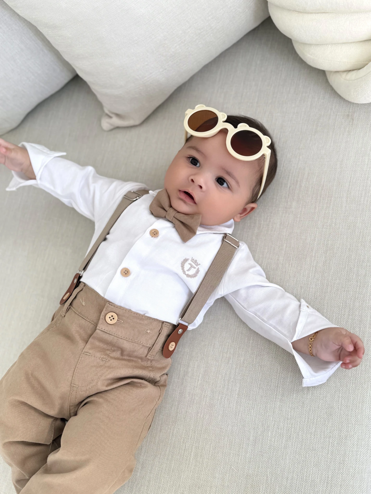 Papyonlu Askılı Özel Koleksiyon Şık Takım