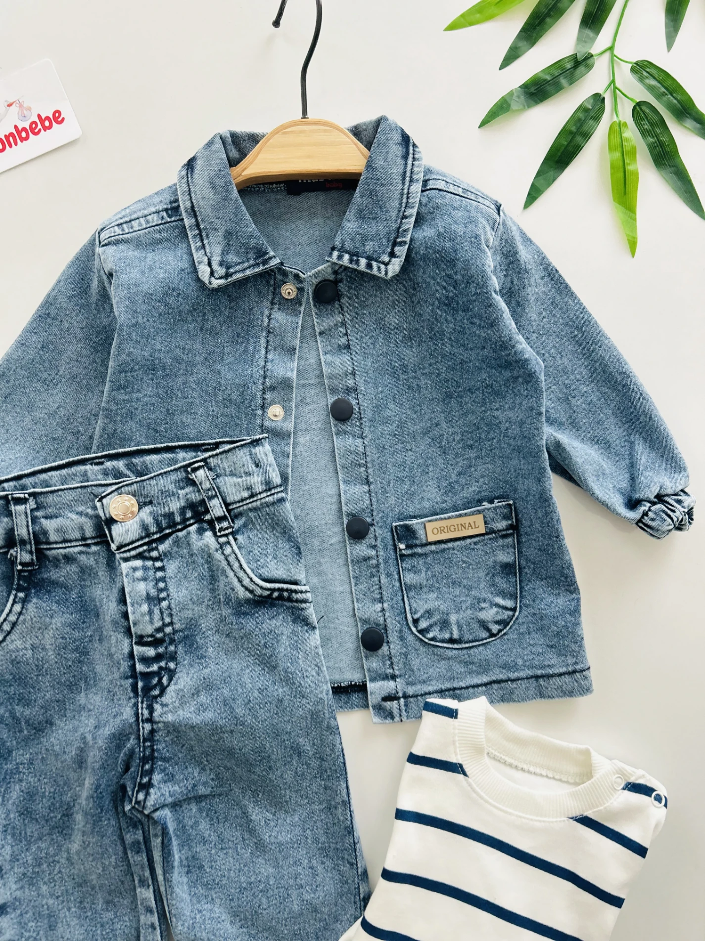 Kot ceketli çizgili bodyli kot pantolonlu üçlü premium takım