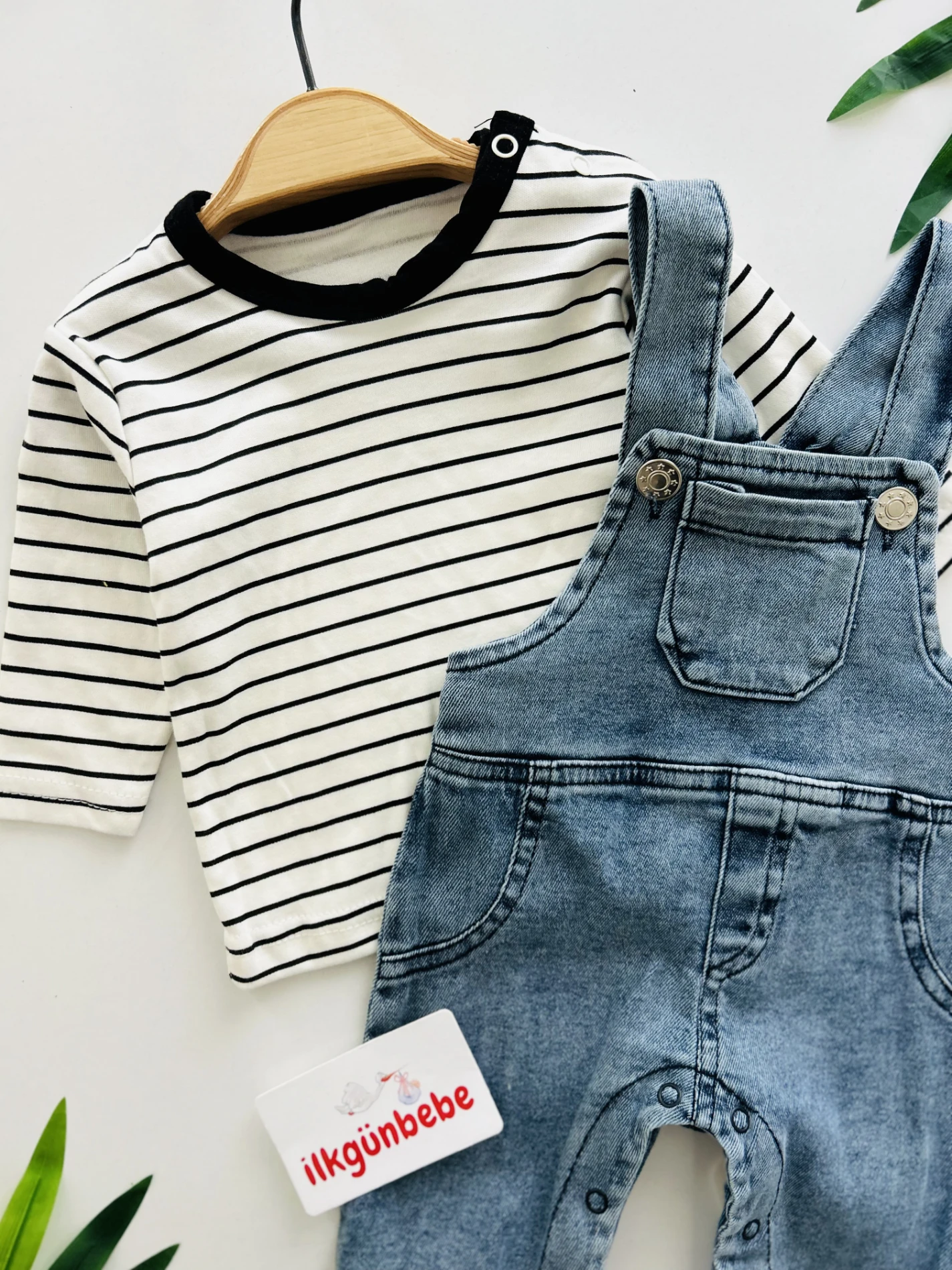 Çizgili Bodyli Kot Salopetli Set