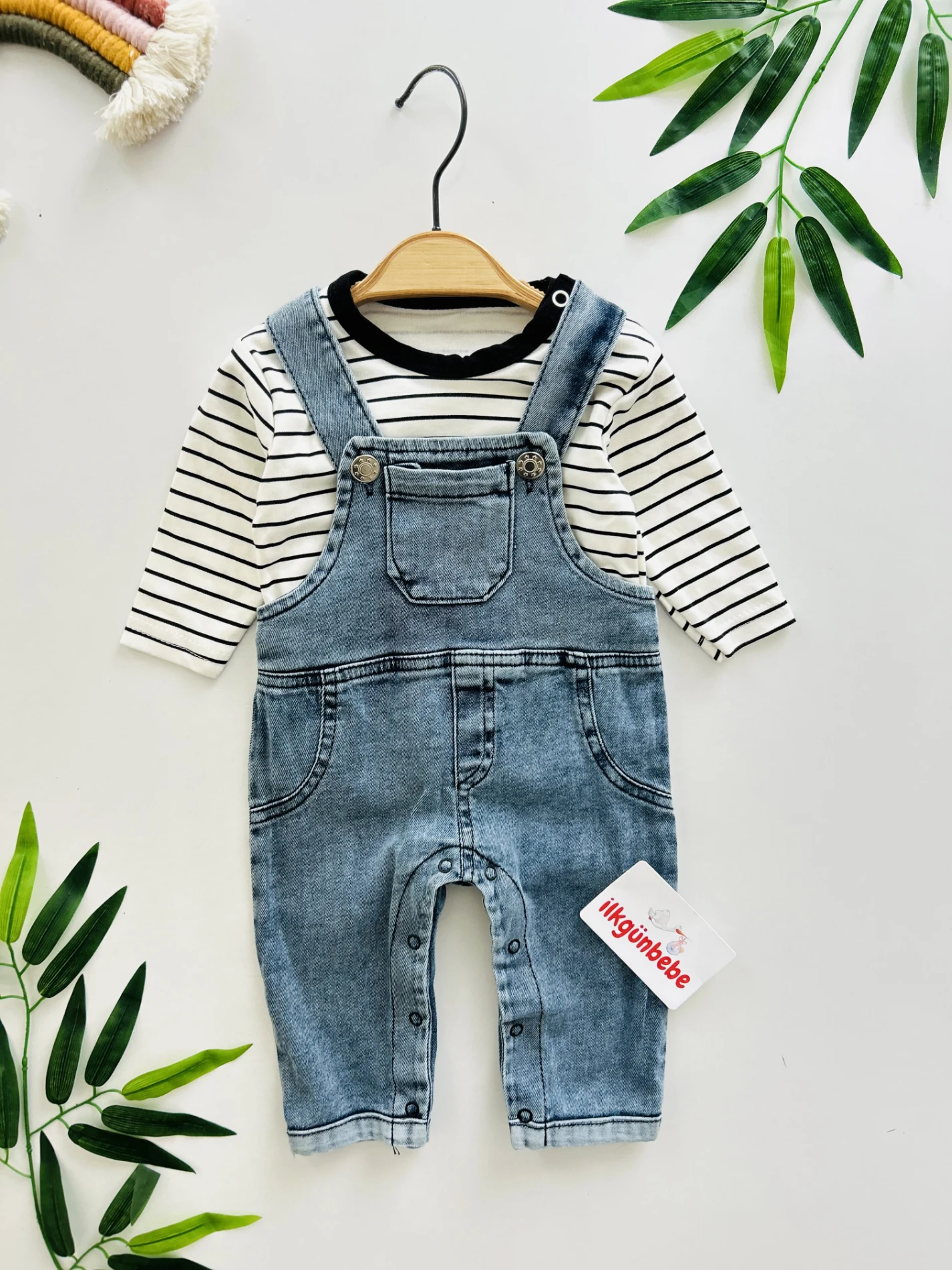 Çizgili Bodyli Kot Salopetli Set