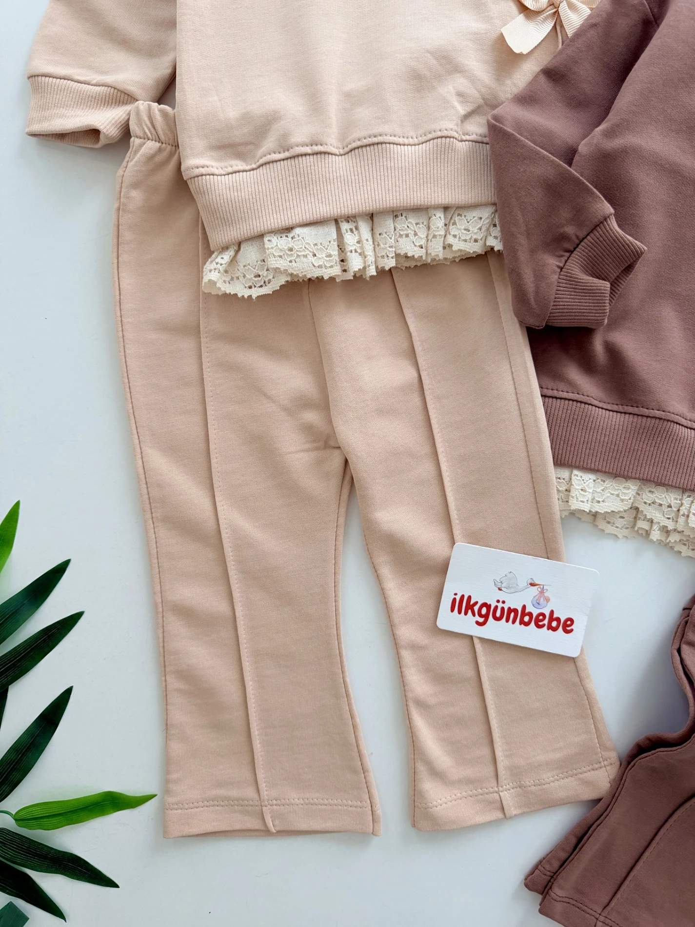 Çift Fiyonklu İspanyol Pantalonlu Mevsimlik Takım