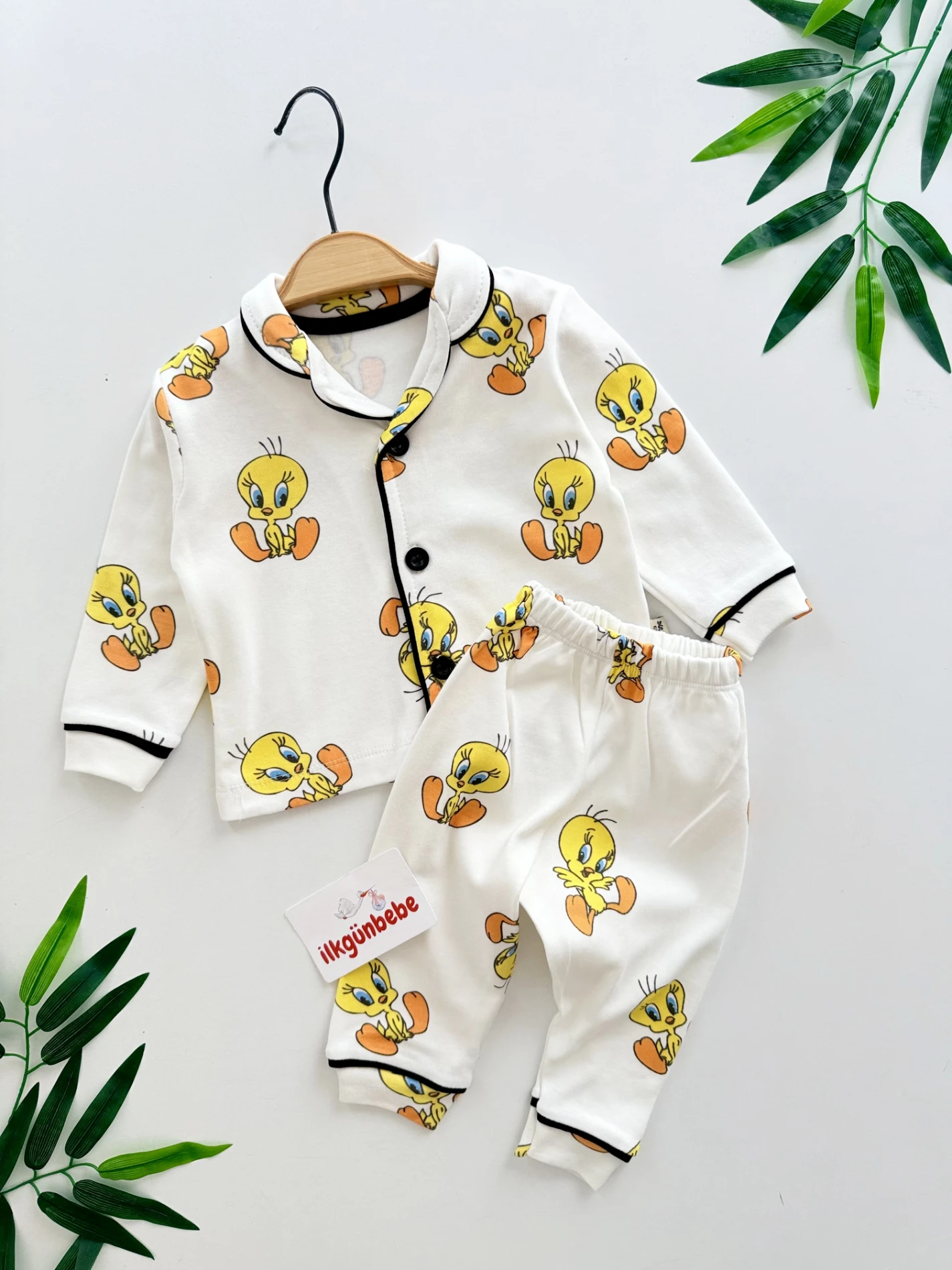 Tweety %100 Pamuk Bebe Yakalı Pijama Takımı