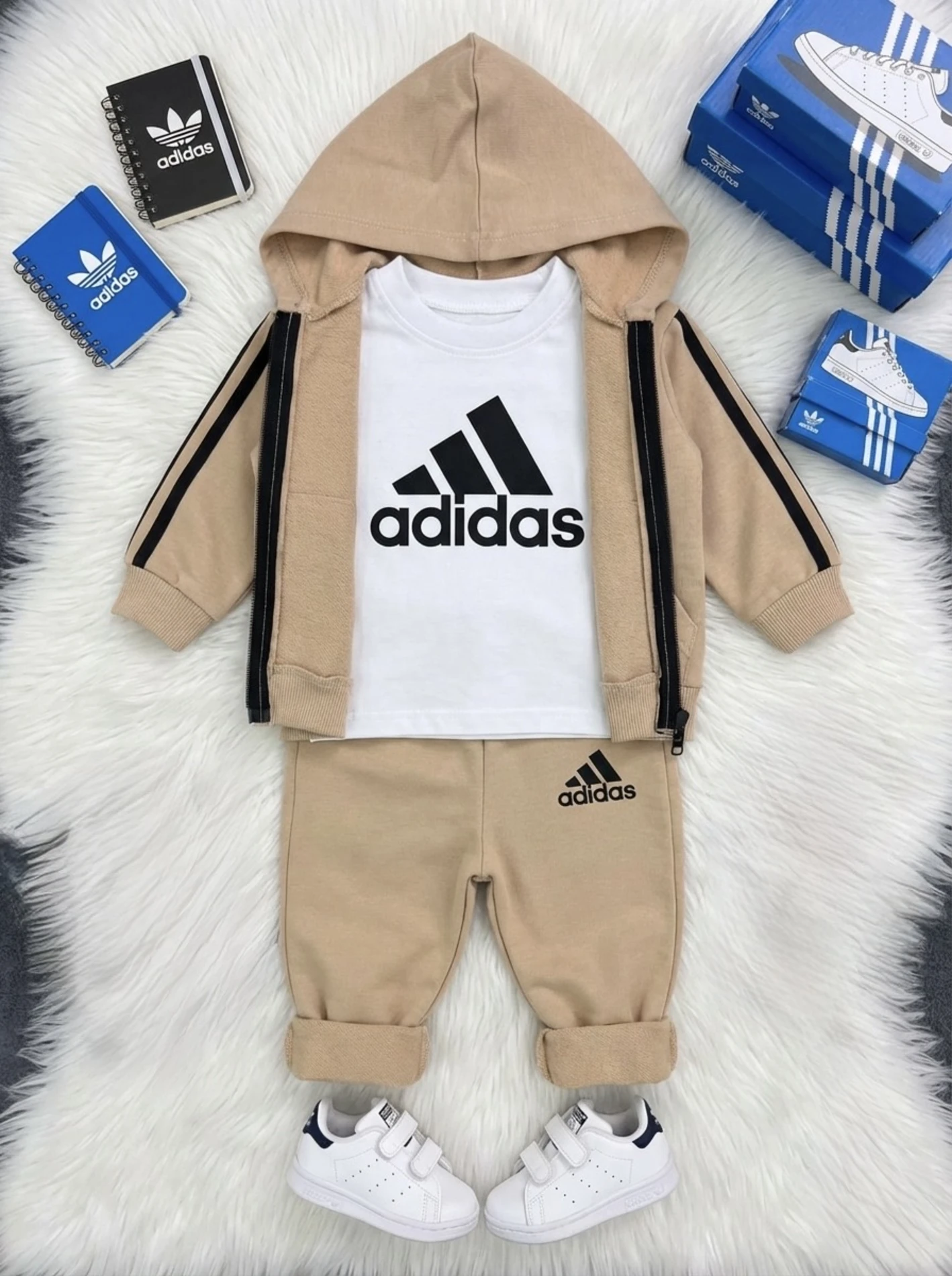 Marka Bodyli Hırkalı 3’lü Mevsimlik Takım