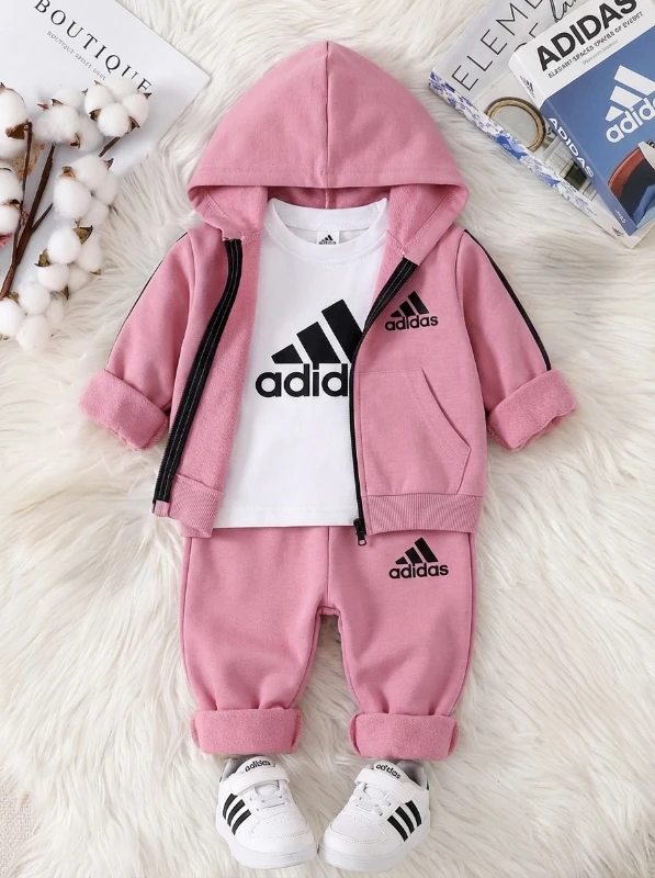 Marka Bodyli Hırkalı 3’lü Mevsimlik Takım