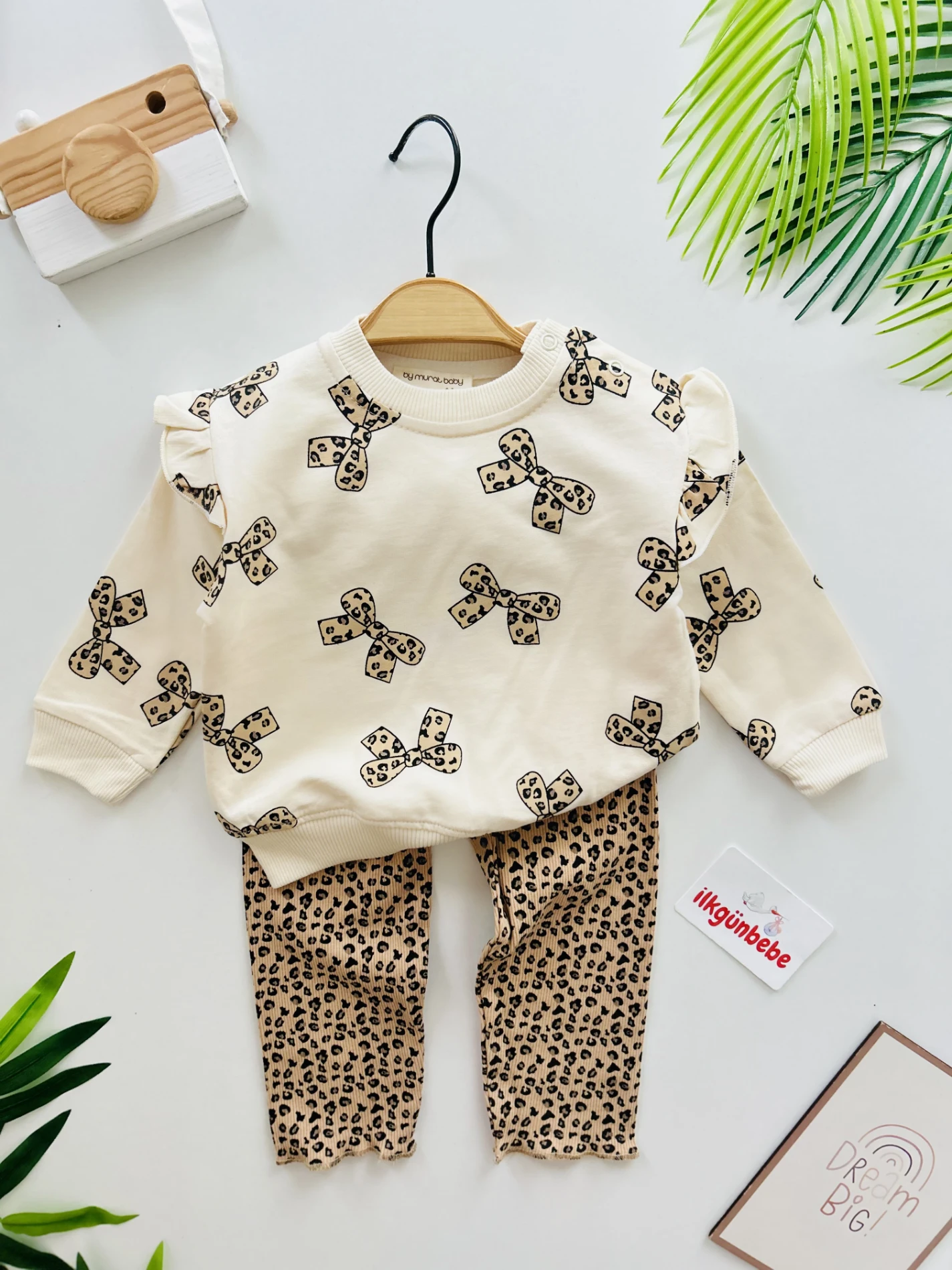 Leopar Fiyonk Desenli Esnek Pantalonlu 2’li Takım