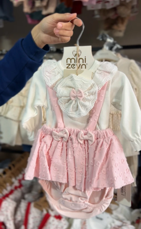 Güpür Yakalı Tokalı Çarpraz Askılı Badili Romper 3’lü Takım