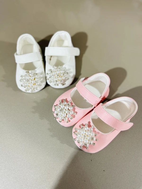 İnci Elmas Süslü Prenses Ayakkabısı