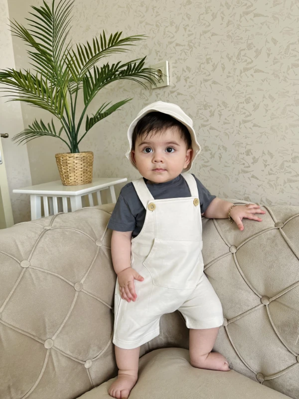 Bucket Şapkalı %100 Pamuk  Kumaşlı Tişörtlü Salopetli 3’lü Takım