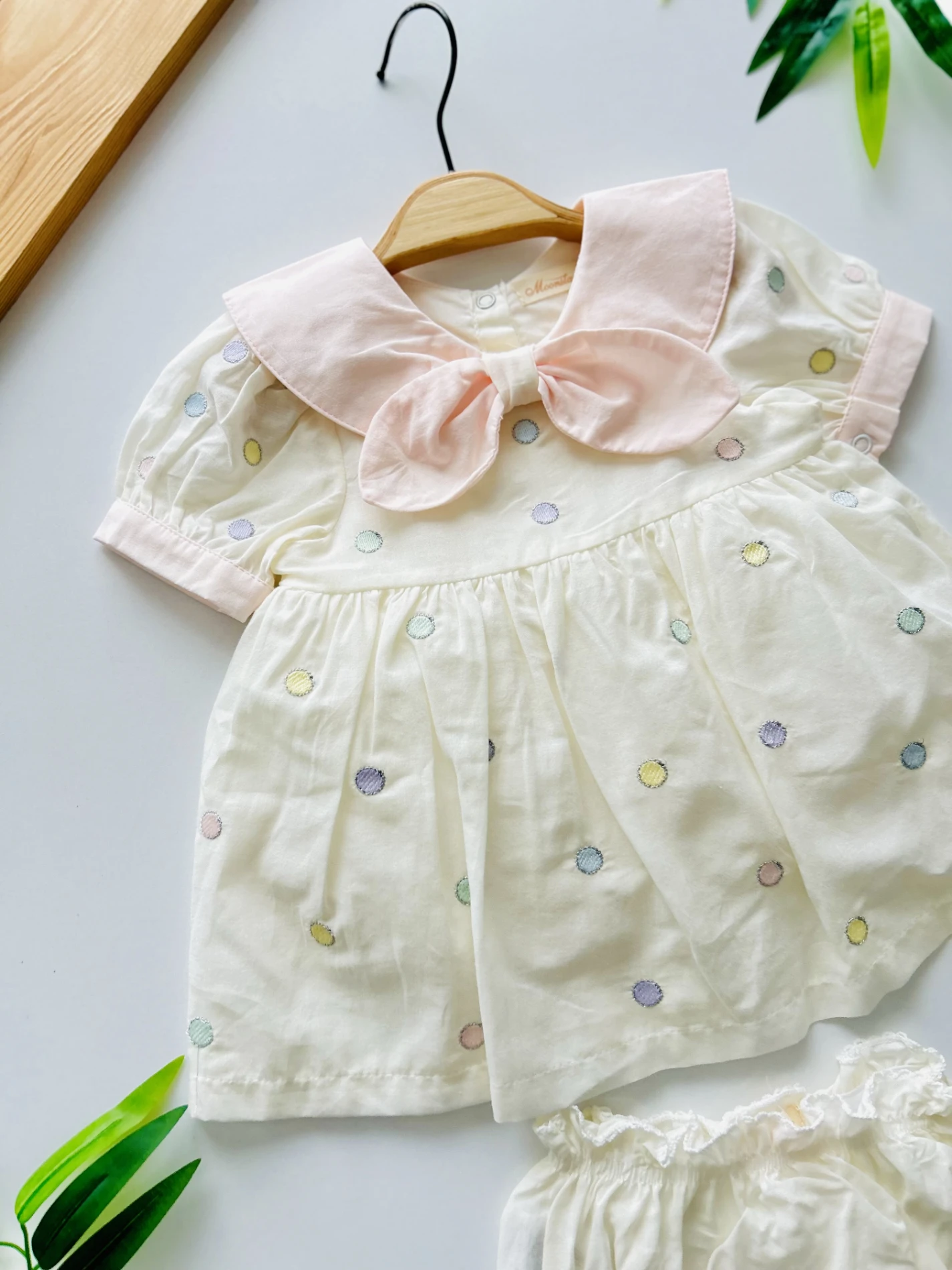 Isabella  Fiyonk Bebe Yakalı  Puantiye Desenli  İşlemeli Premium Kalite 2 Parça Külotlu Elbise Set