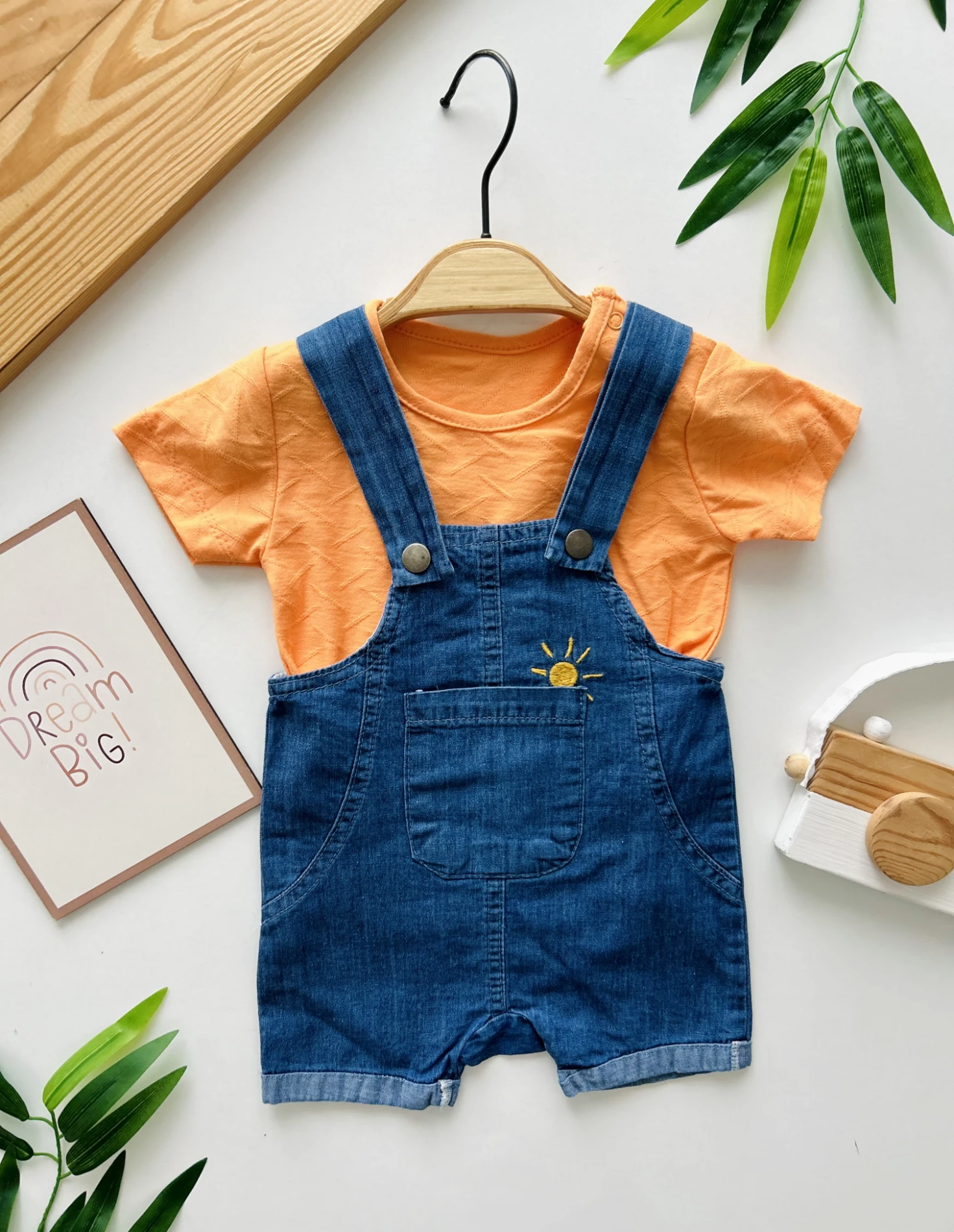 Güneş Temalı Denim Kot Salopetli %100 Pamuk Tişörtlü 2’li Takım