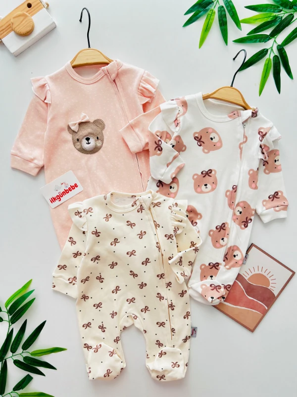 Sevimli Ayıcık Desenli Önden Fermuarlı Üçlü Tulum Seti