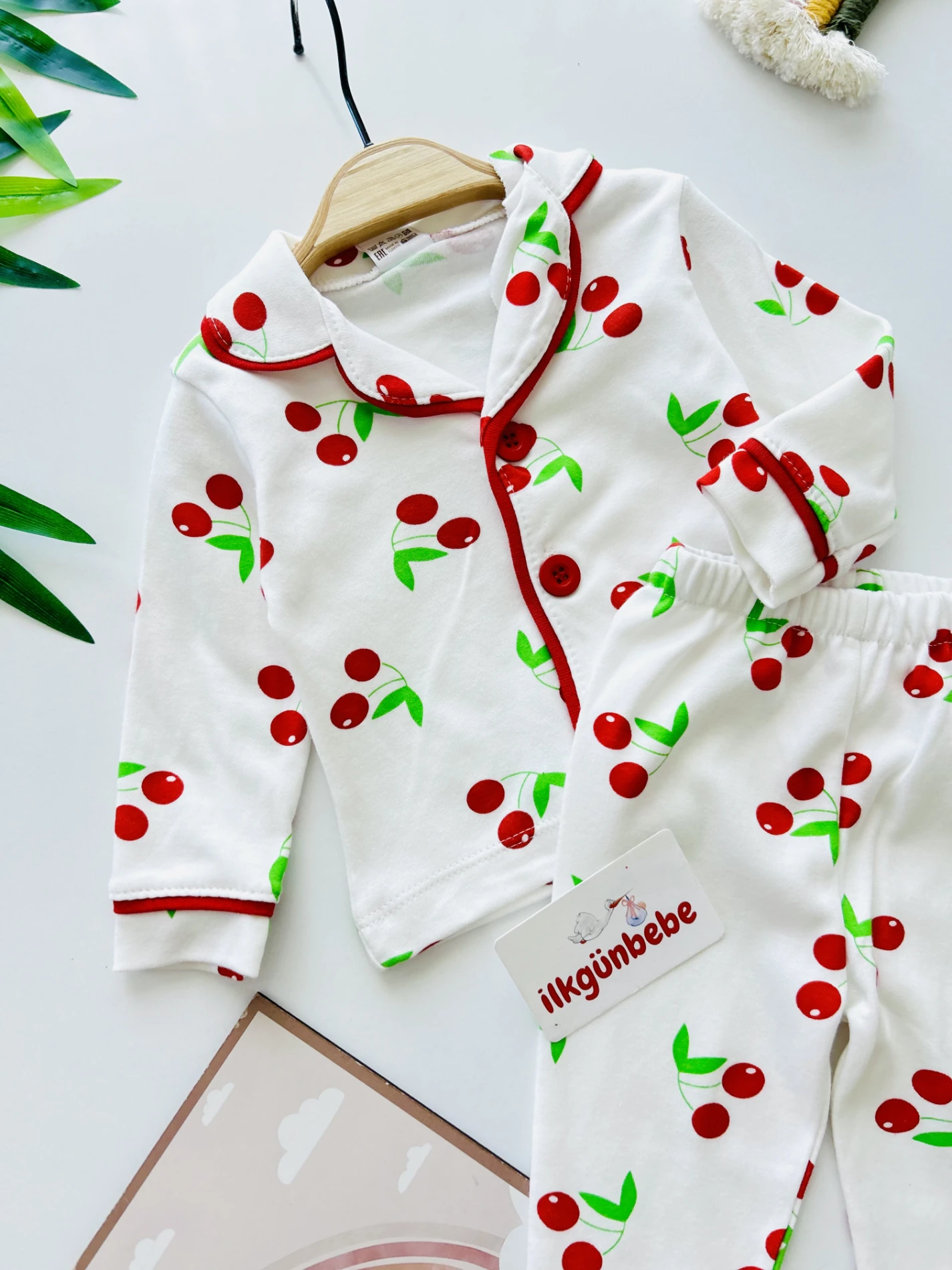 Kiraz Desenli %100 Pamuk Bebe Yakalı Pijama Takımı