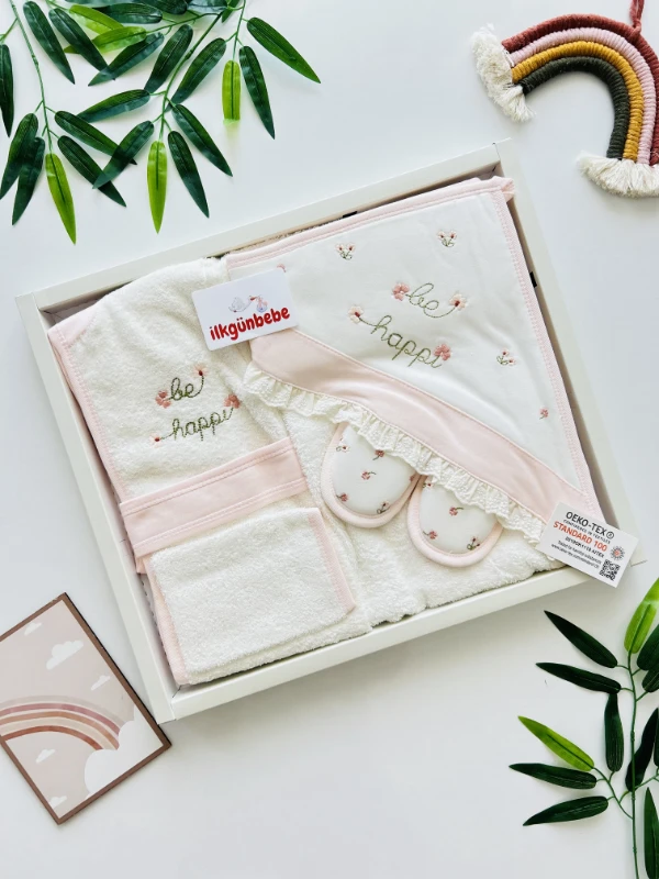 4 Parça Bornozlu Havlulu %100 Pamuk Organik Set