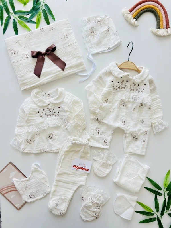 Müslin Kumaş Pamuklu Çiçek Nakışlı  Desenli Yenidoğan  10Lu Hastane Çıkış Seti 