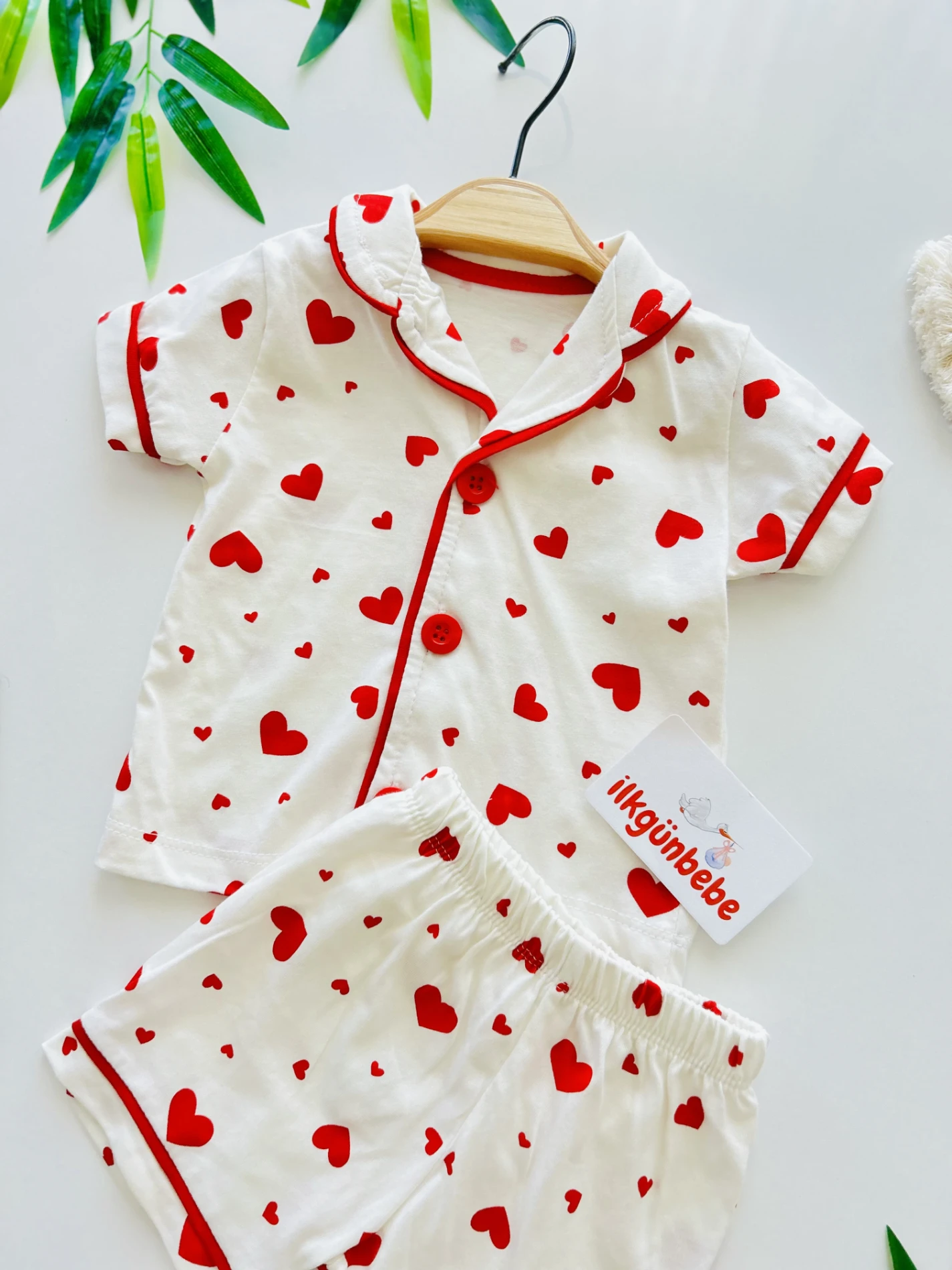 Minik Kalp Desenli Bebe Yakalı 2’li Pijama Takımı