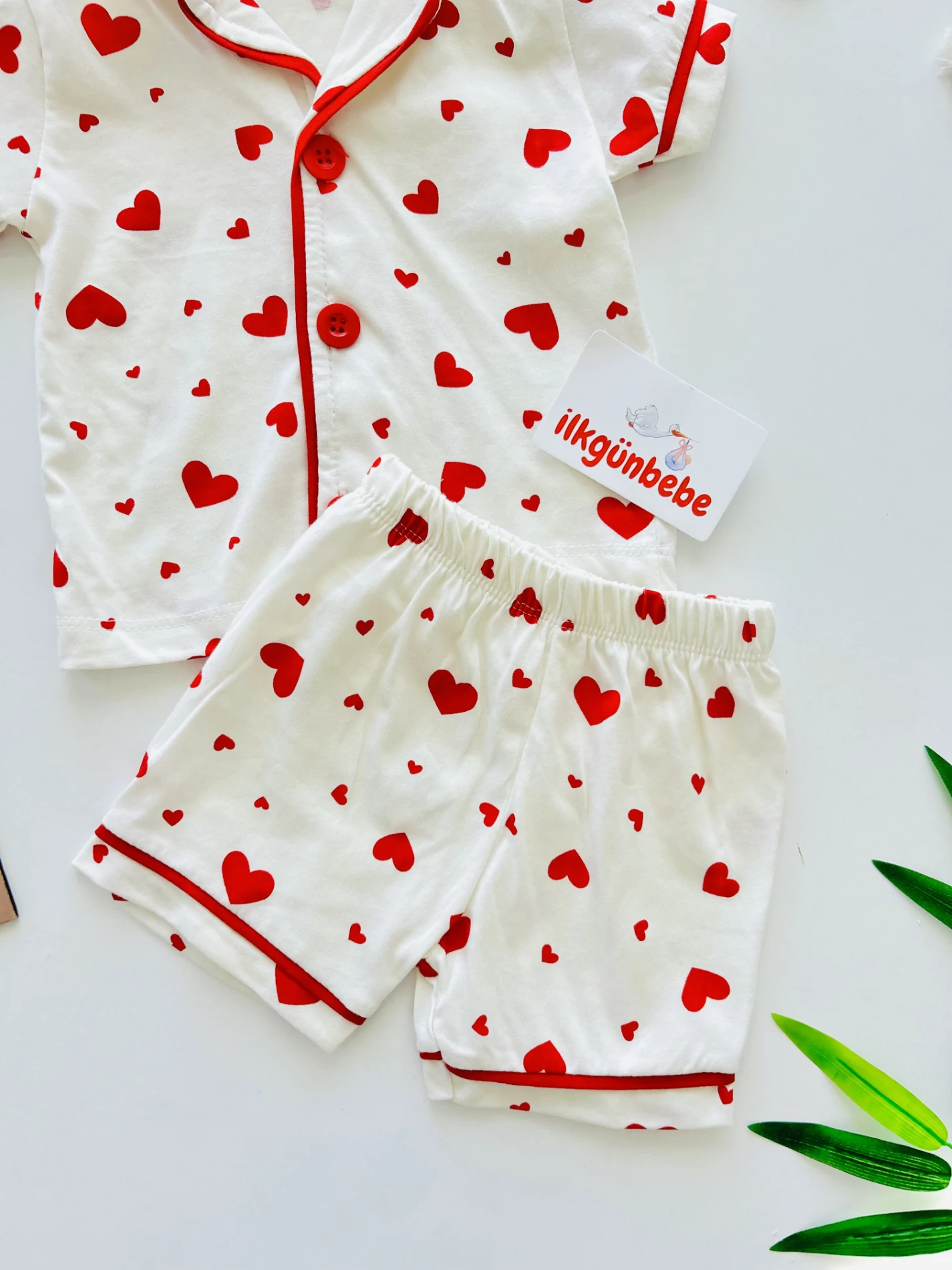 Minik Kalp Desenli Bebe Yakalı 2’li Pijama Takımı