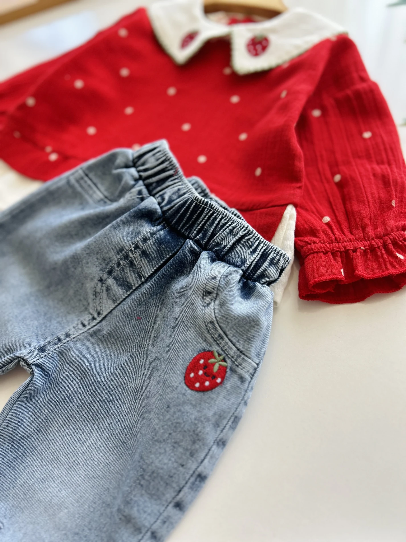 Çilek Yakalı Müslin Kumaş Sweatli Kot Pantalonlu Premium Kalite Takım