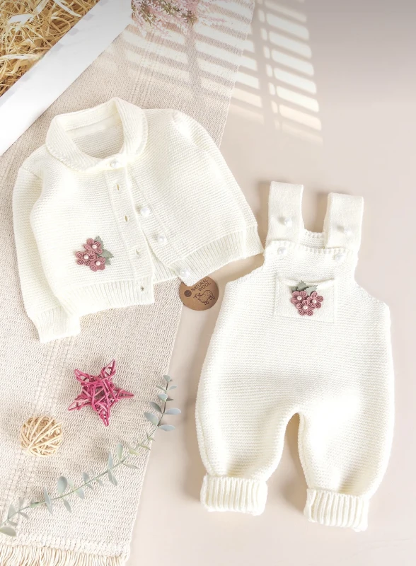 Natural Çiçek İşlemeli Örgü Salopet Hırka Takım Gül Kurusu