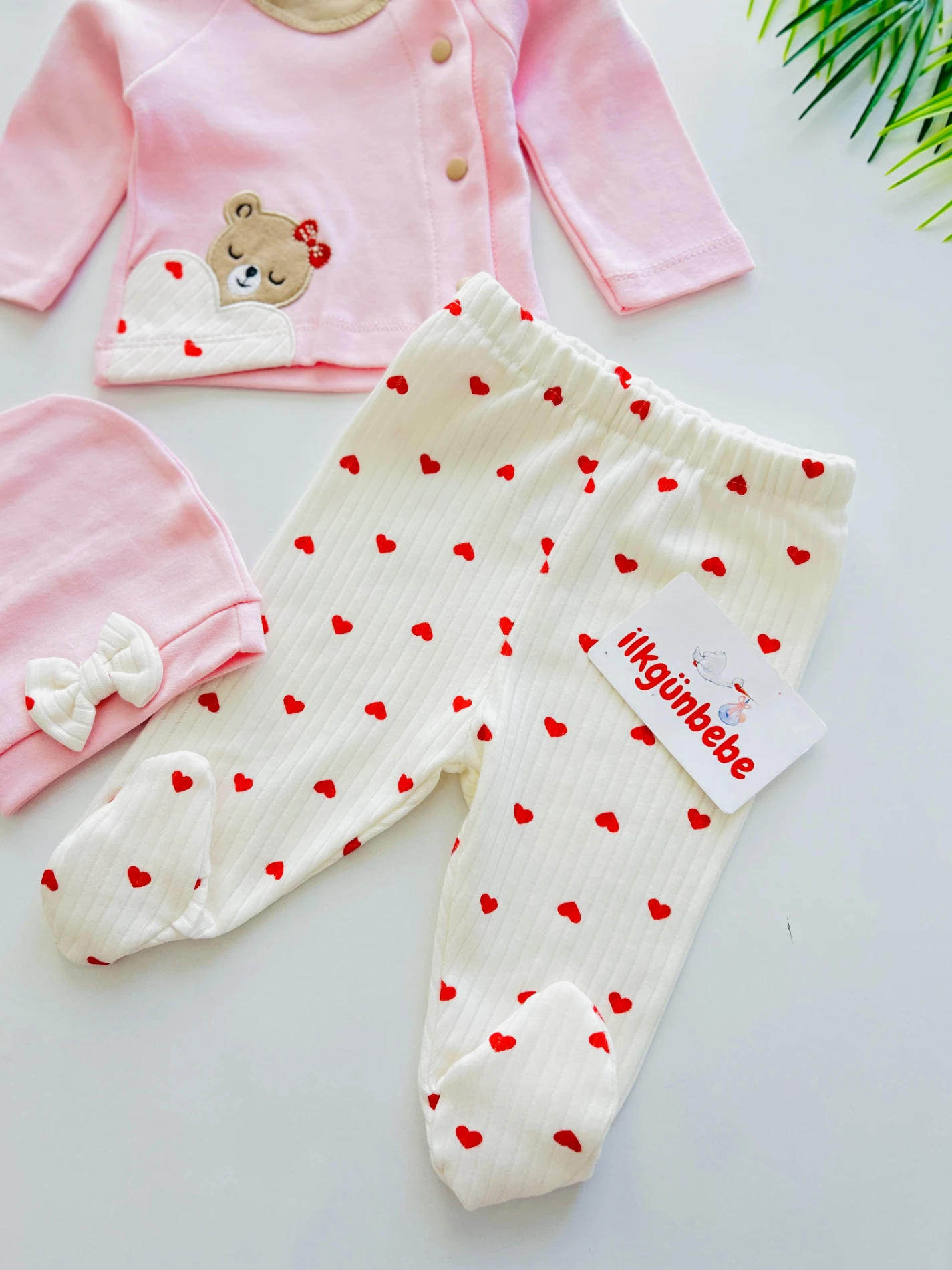 Kalp Desenli Teddy Bear 3 Parça Yenidoğan Hastane Çıkışı Seti
