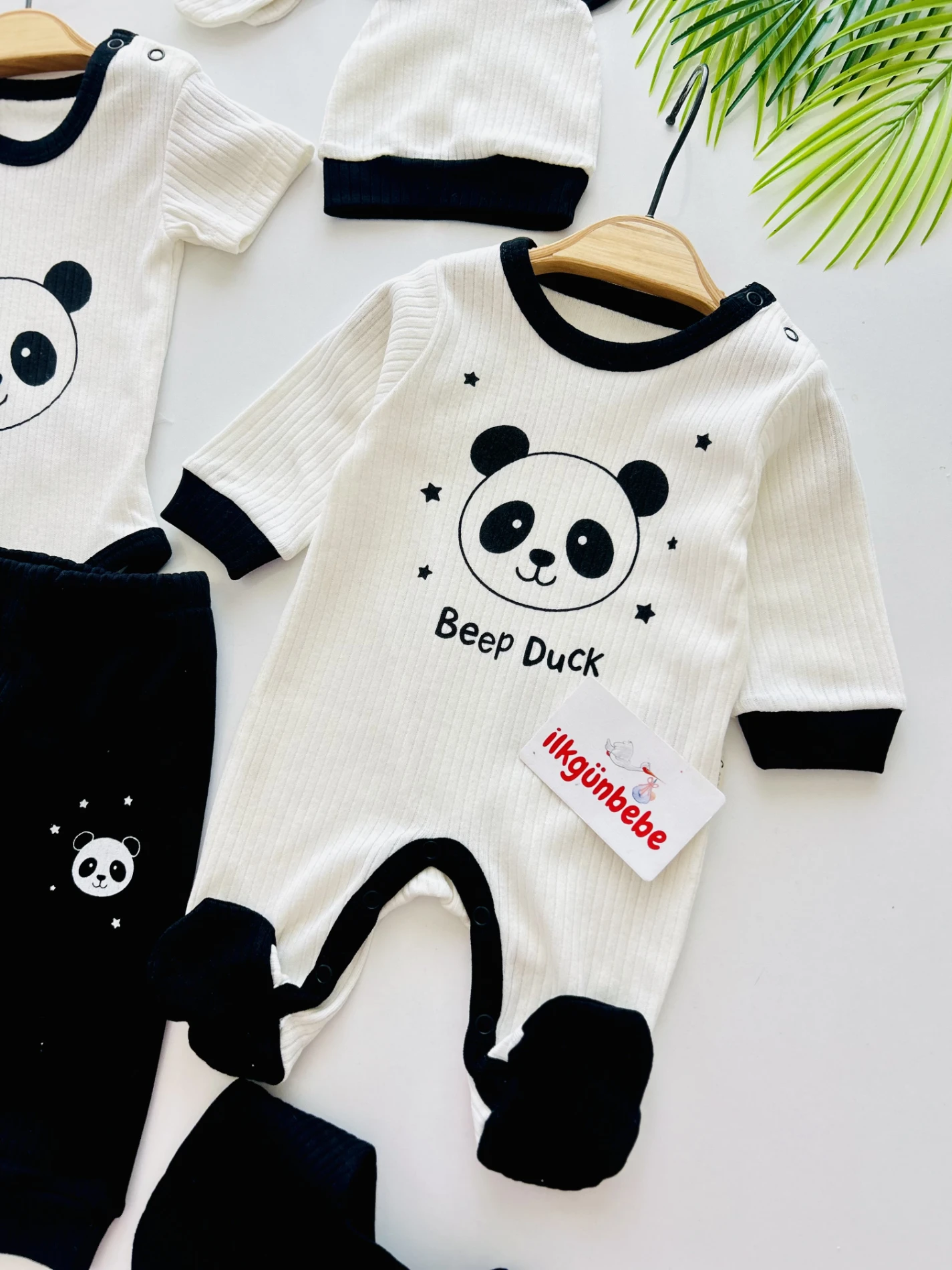 Panda Desenli 6 Parça Yenidoğan %100 Pamuk Set