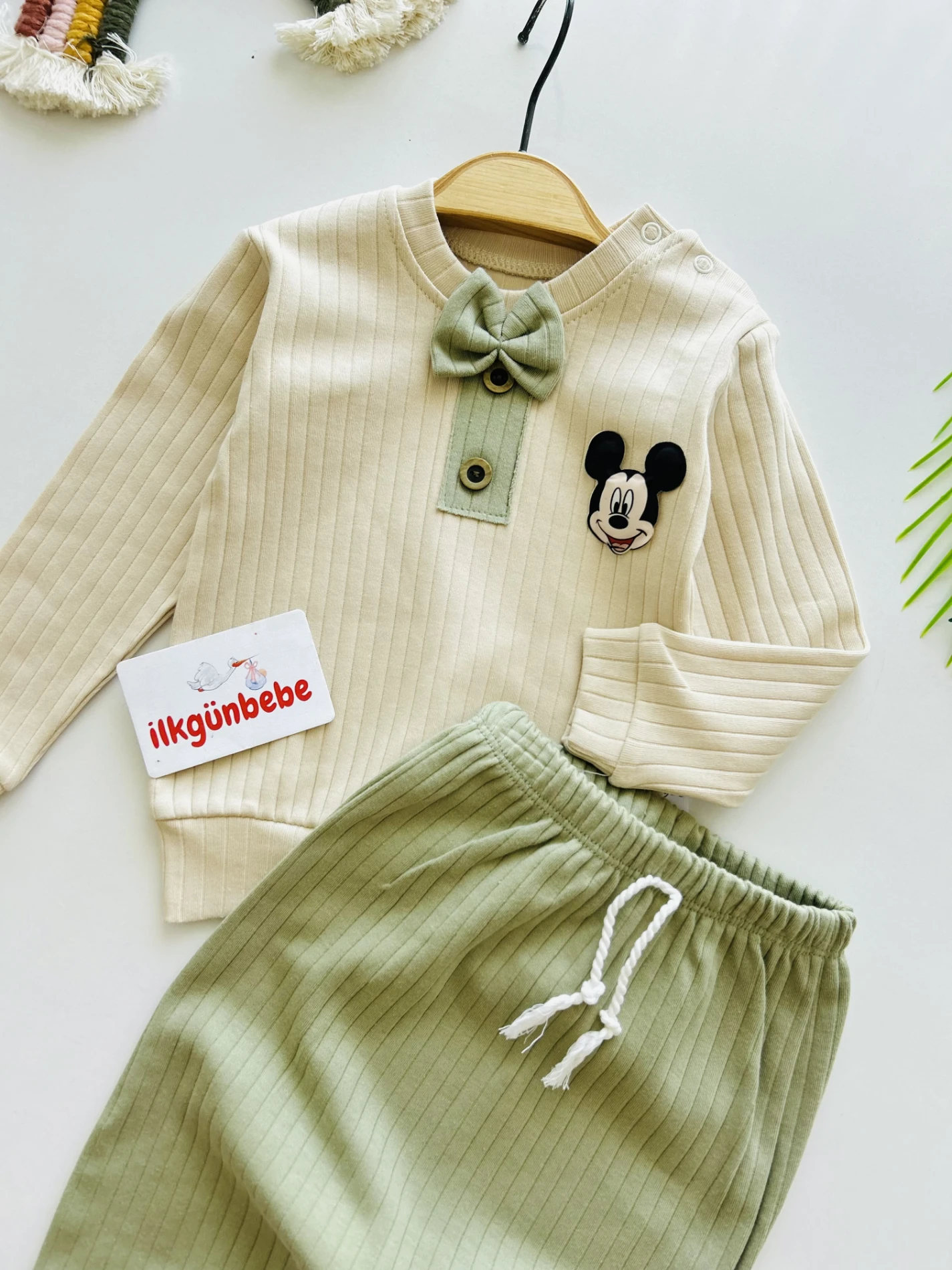 Mickey Mouse Papyonlu %100 Pamuk Mevsimlik Takım