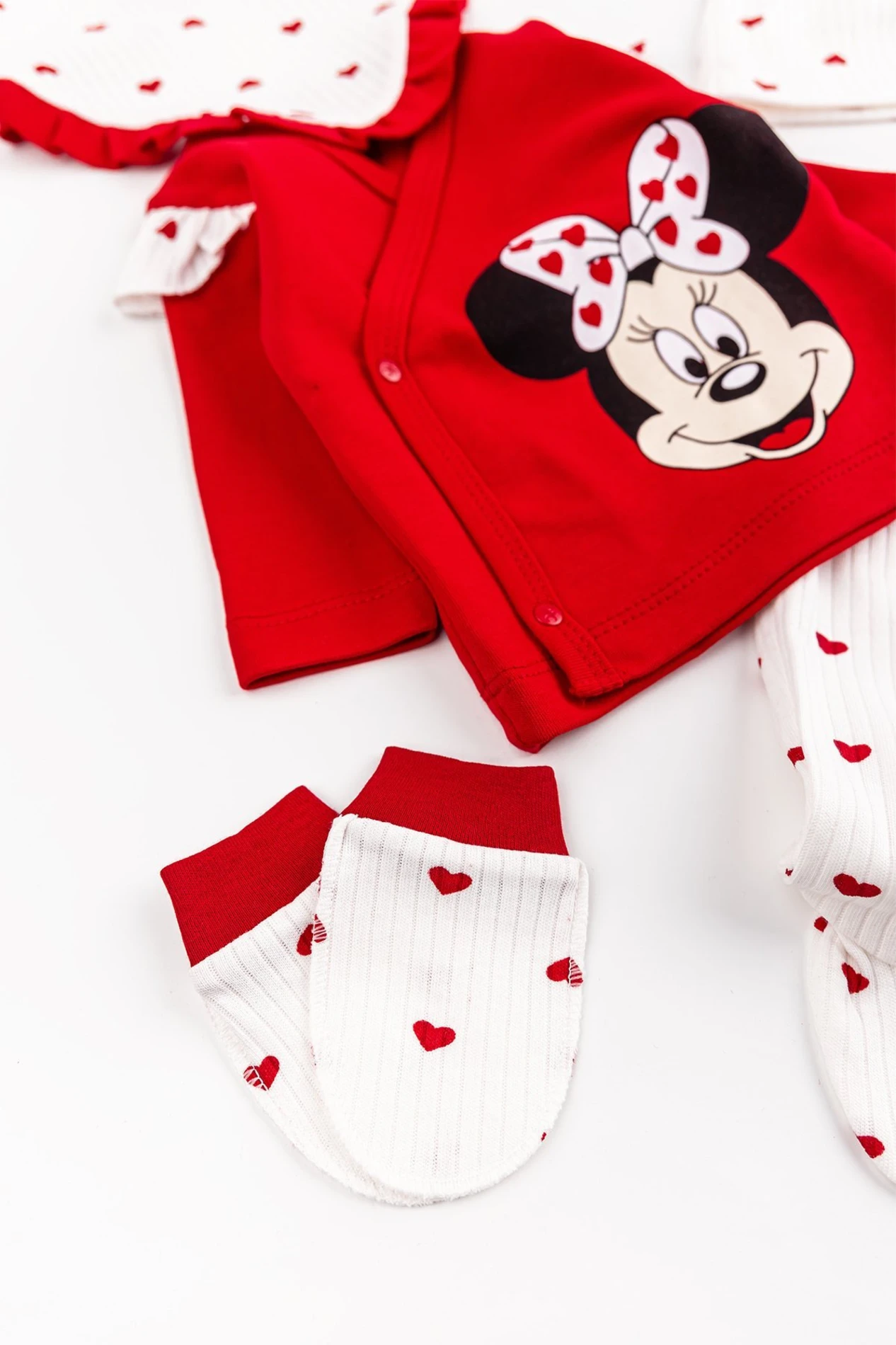 Minnie Mouse Baskılı Minik Kalp Detaylı    %100 Pamuk 5’li Hastane Çıkışı Seti