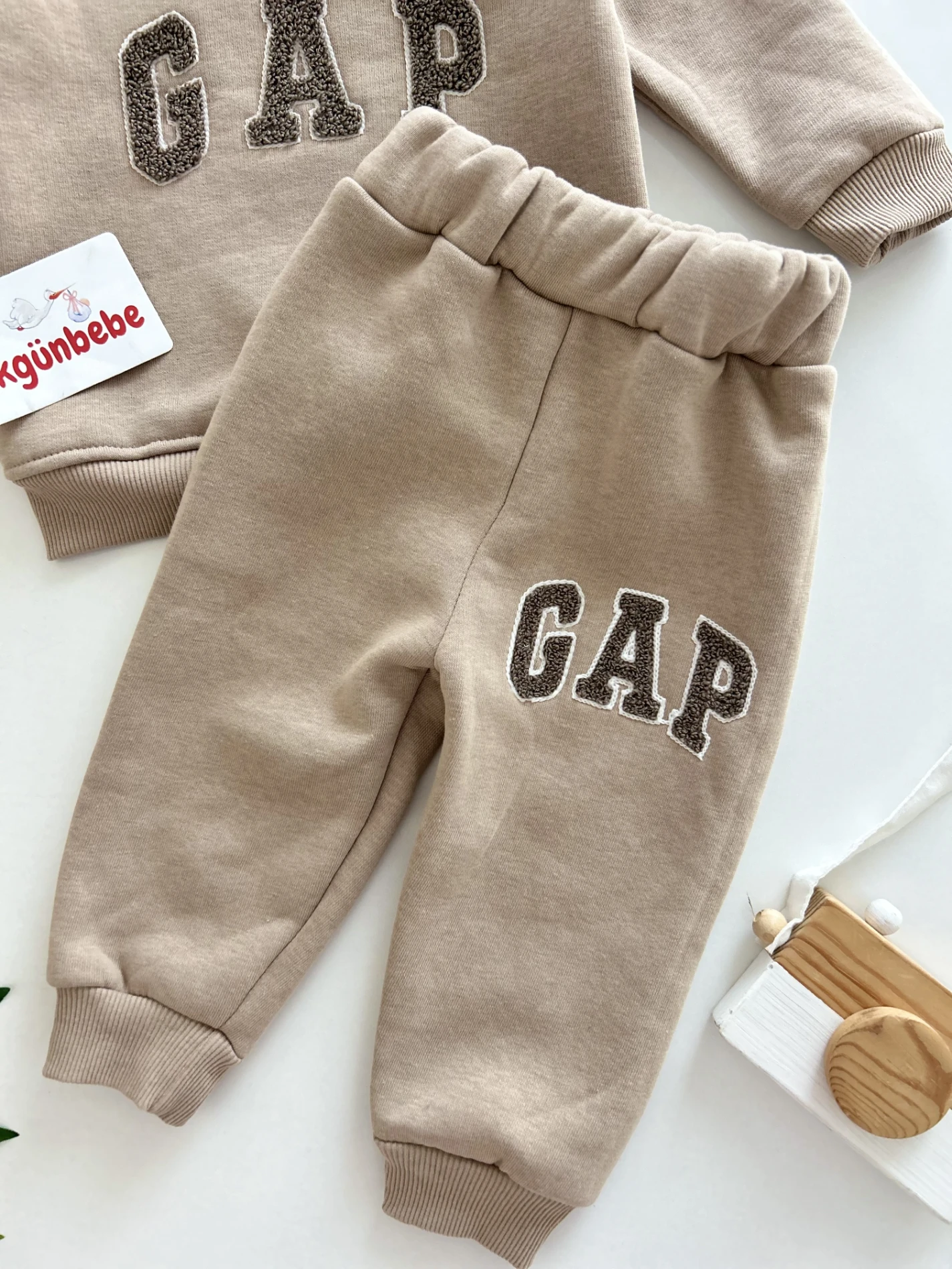 Gap 3 İp Şardonlu Kışlık 2’li Takım