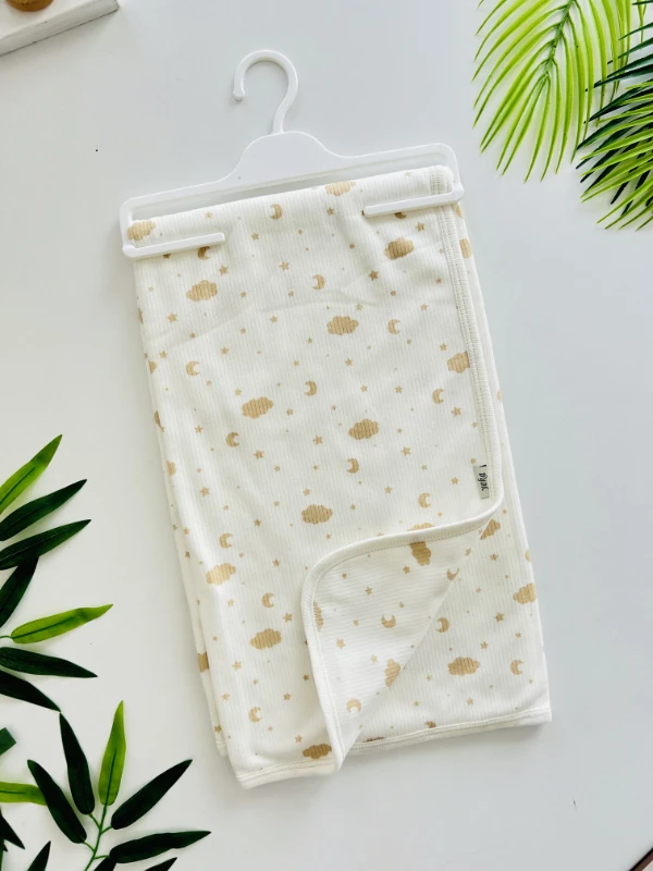 Ay Bulut Temalı Premium Kalite Yumuşacık 90*100 Battaniye