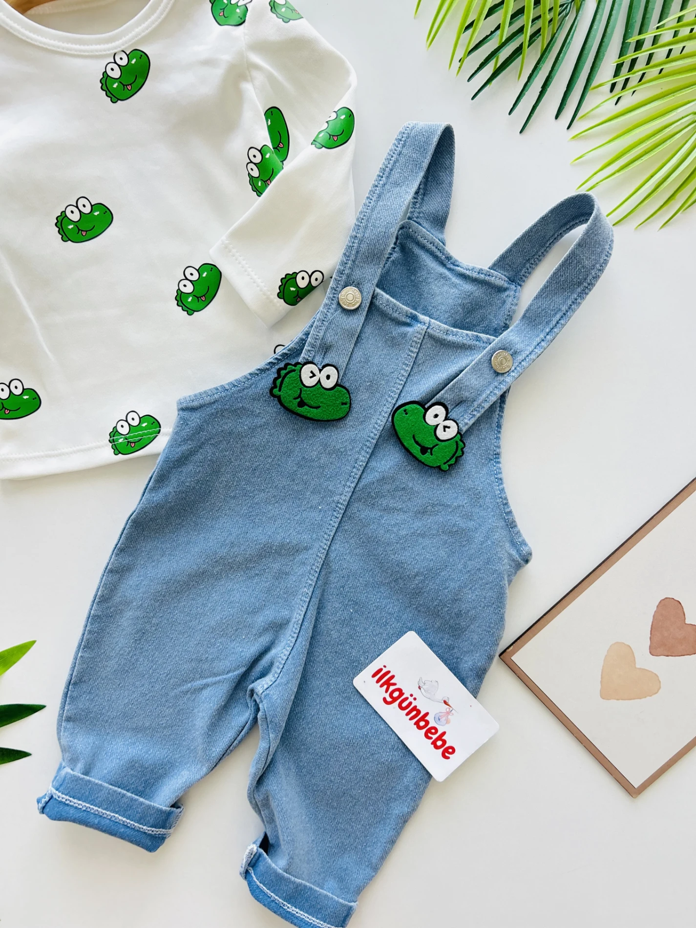 Sevimli Timsah Temalı Likralı Kot Salopetli 2’li Set