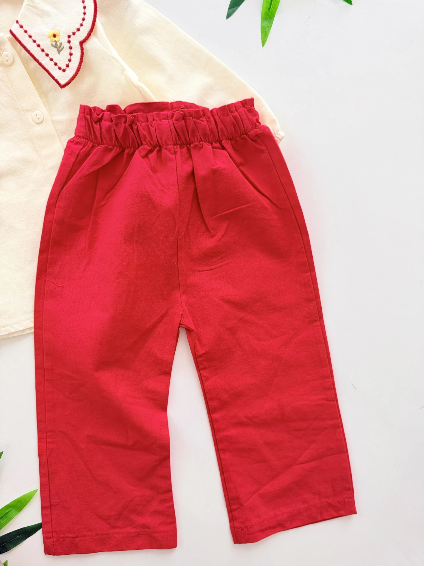 Papatya Nakışlı Yaka Detaylı Premium Kalite 2’li Takım