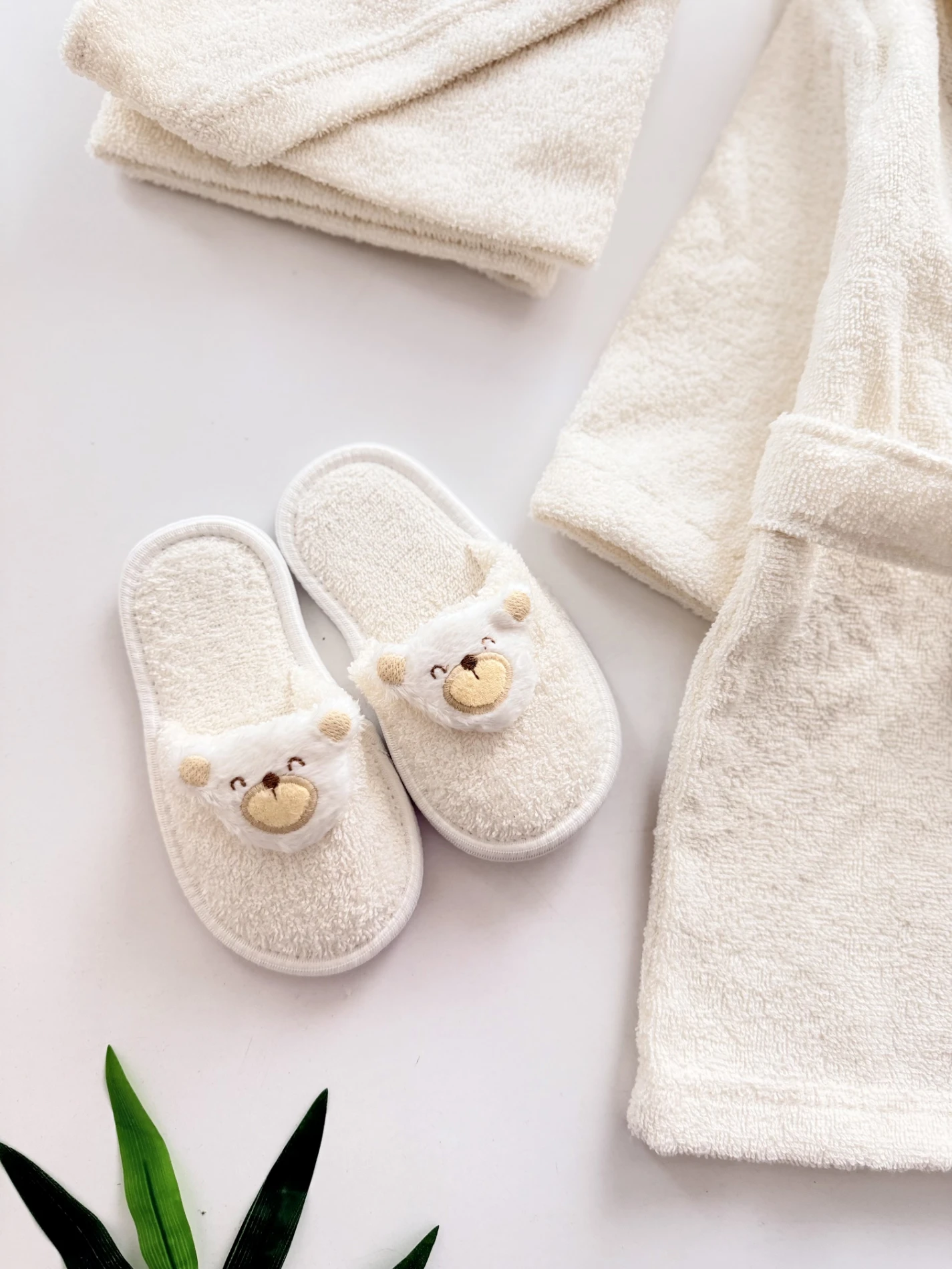   %100 Pamuk Organik Terlikli 3 Parça Bornoz Seti