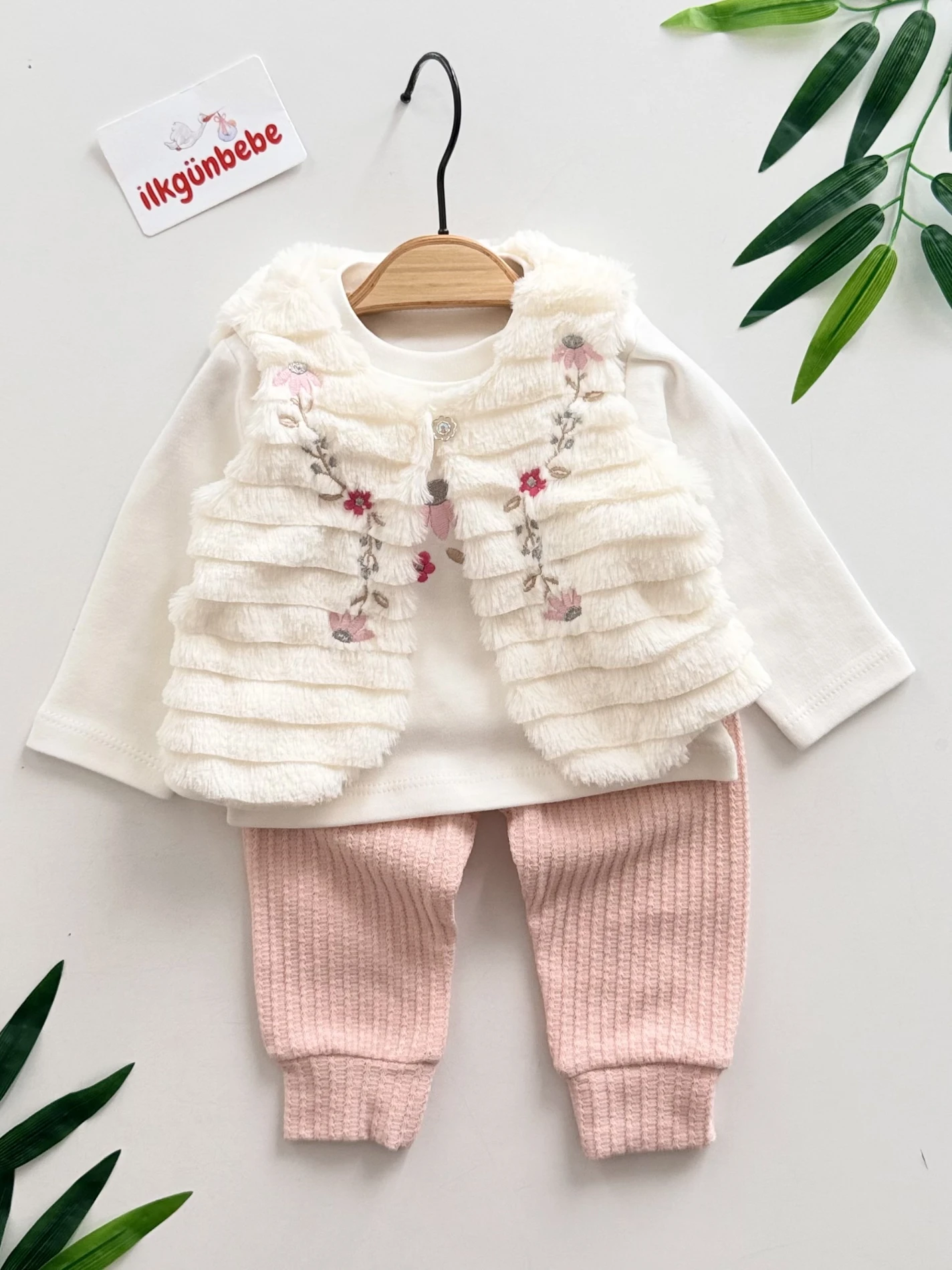 Kürk Yelekli İnci Düğmeli 3’lü Premium Takım