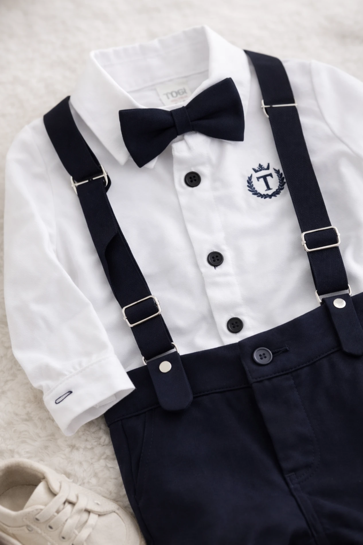 Papyonlu Askılı Özel Koleksiyon Şık Takım