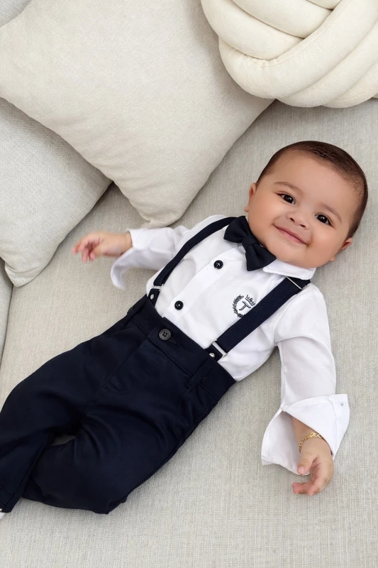 Papyonlu Askılı Özel Koleksiyon Şık Takım