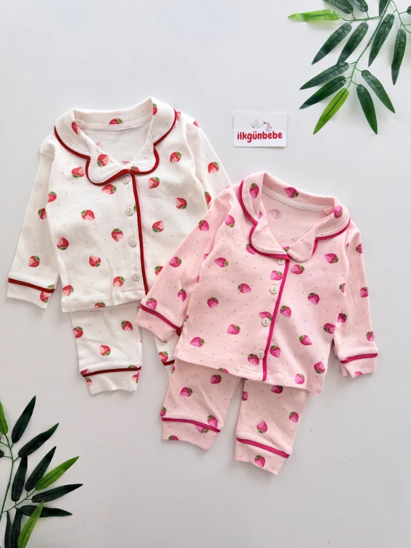 Çilek Desenli Düğmeli %100 Pamuk Bebe Yaka Pijama Takımı