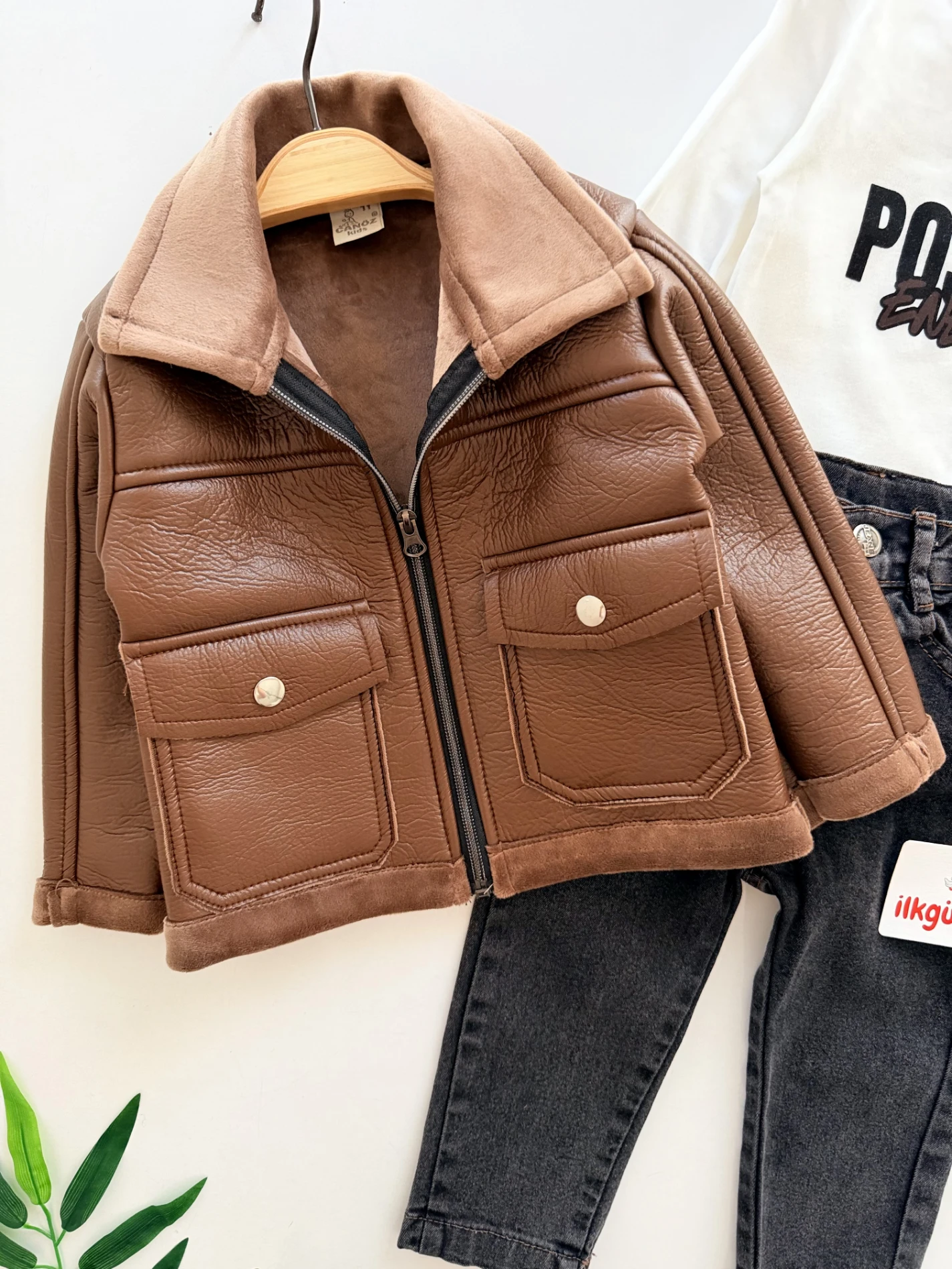 İçi Kadife Deri Ceketli Premium Kalite Kot Pantalonlu Bodyli Takım