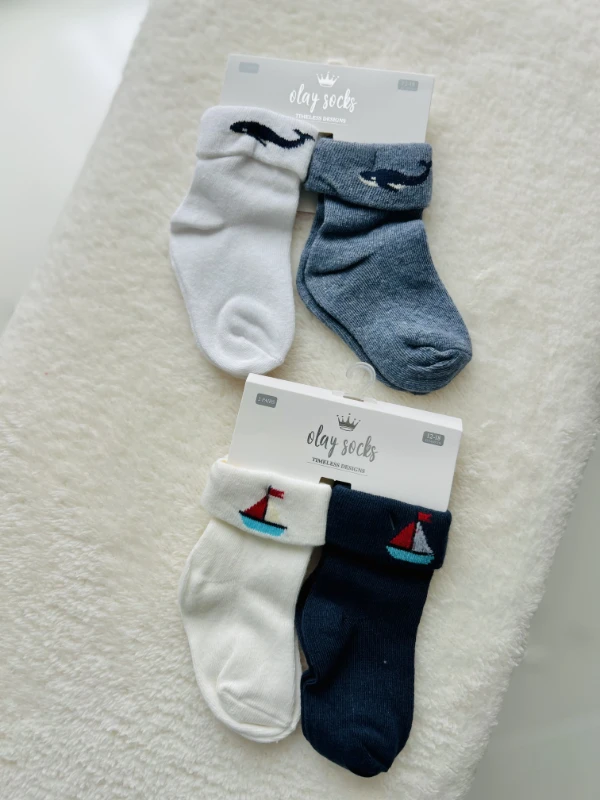 4 Çift  Kaydırmaz Havlu Çorap 0-2 yaş 