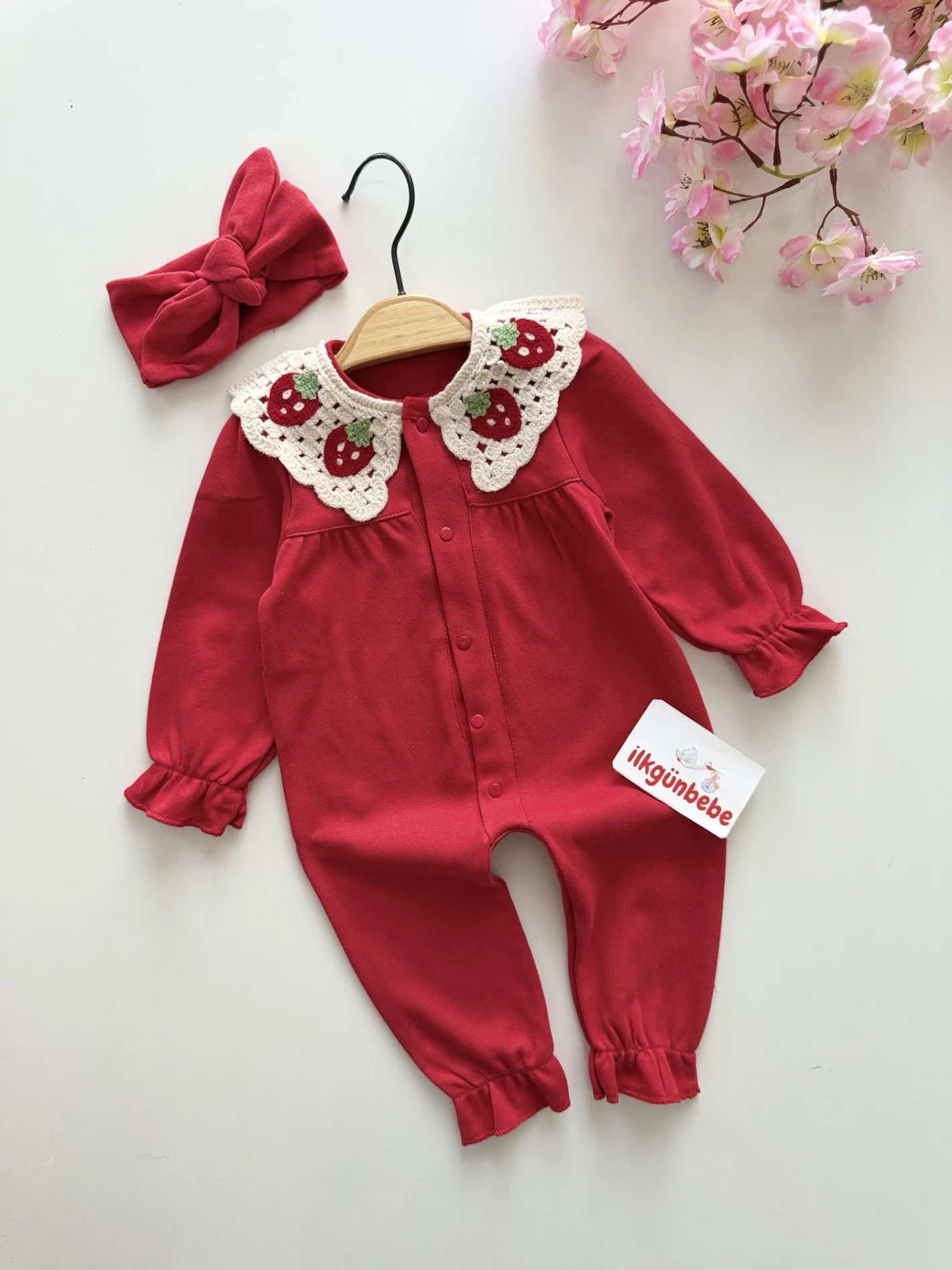 Çilek Yaka Detaylı Tulum & Bandana Set