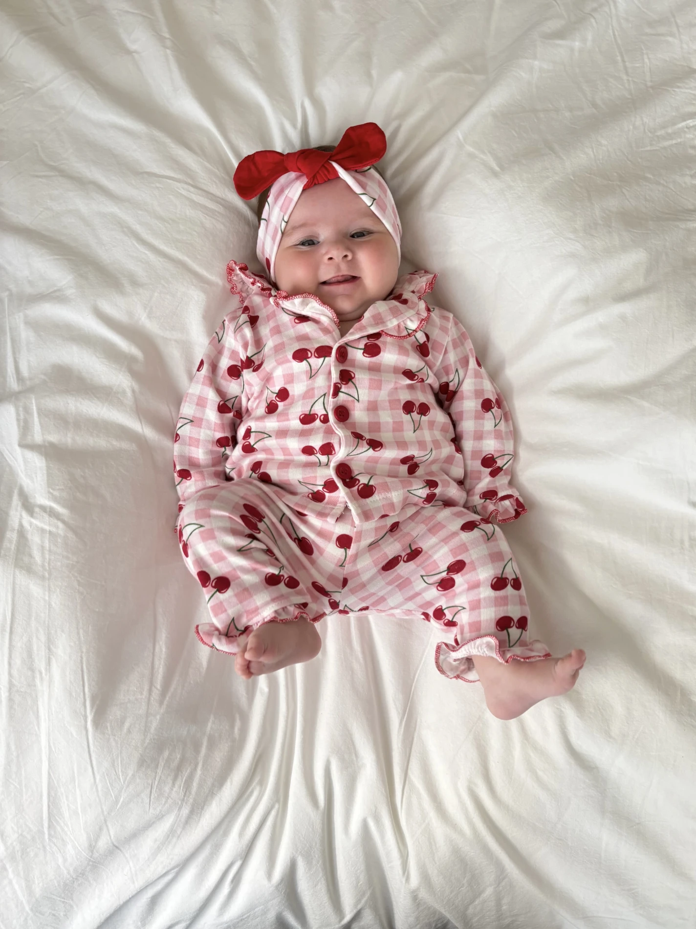 Kiraz Desenli  Bebe Yakalı Bandanalı  %100 Pamuk Pijama Takımı