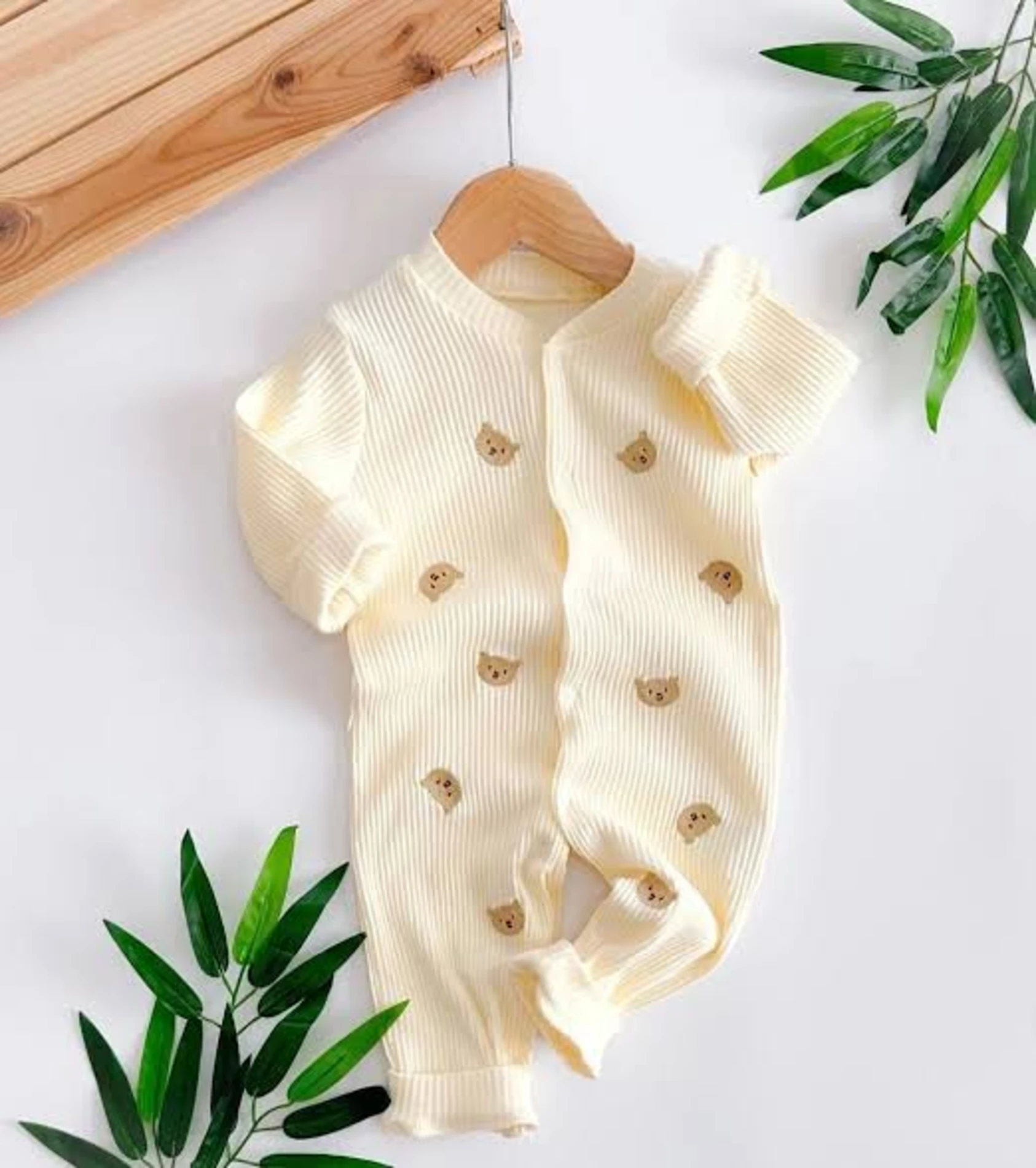 Bear Baskılı Kaşkorse Kumaş Önden Çıtçıtlı Tulum