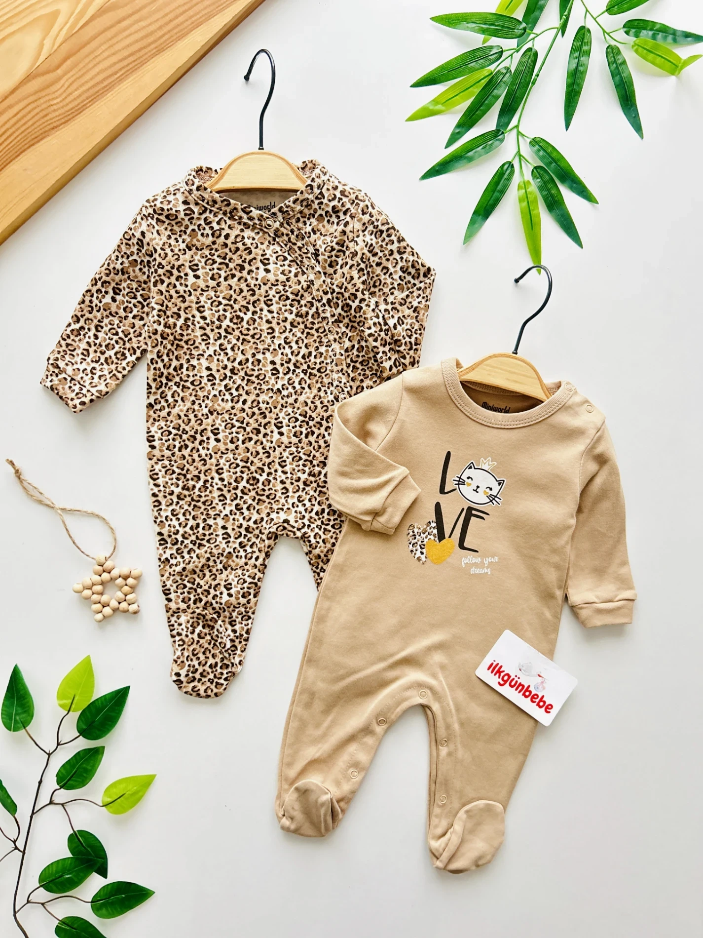 Love Sevimli Kedicik & Leopar Desenli %100 Pamuk Kendinden Ayaklı 2’li Tulum Set