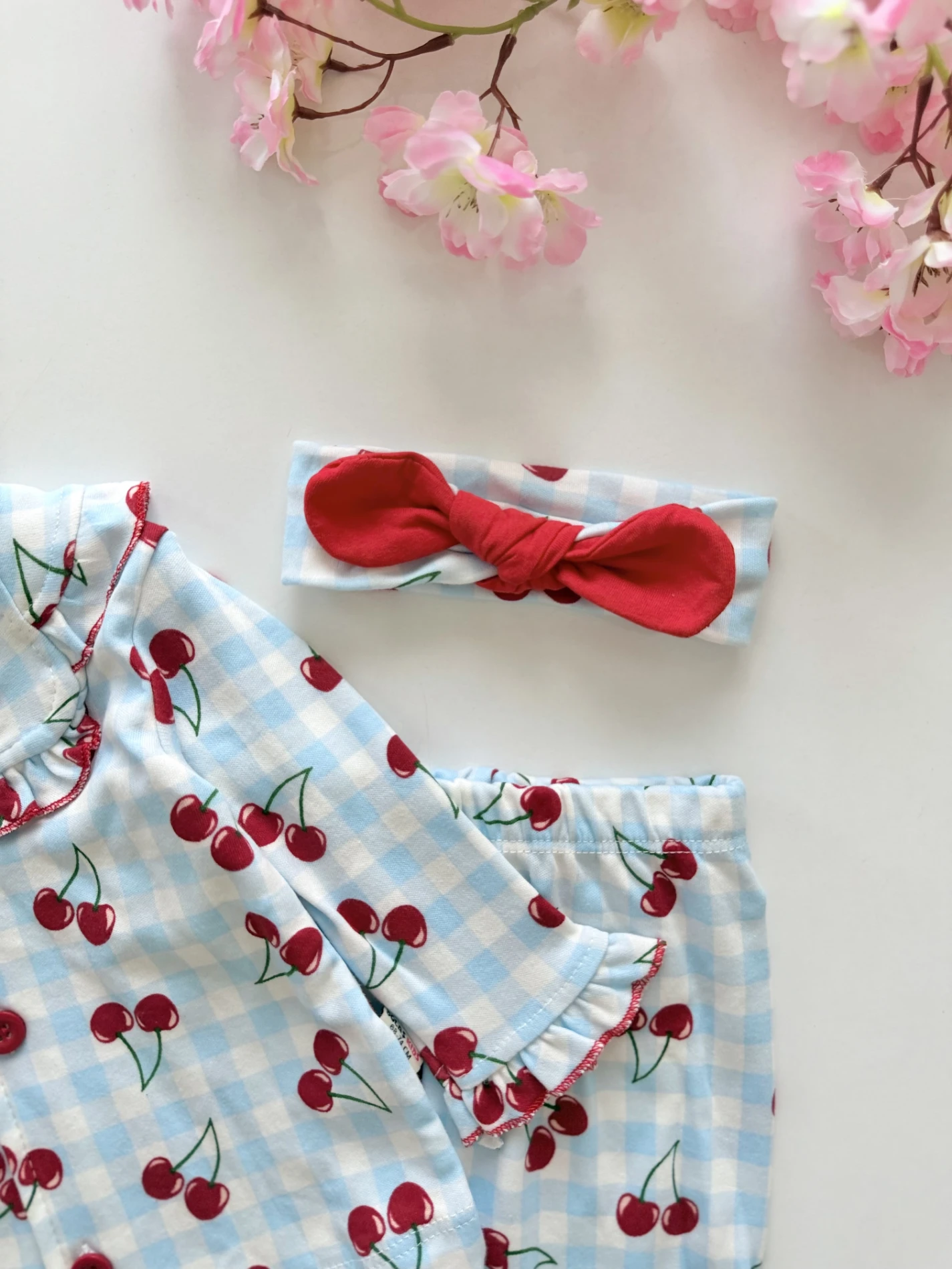 Kiraz Desenli  Bebe Yakalı Bandanalı  %100 Pamuk Pijama Takımı