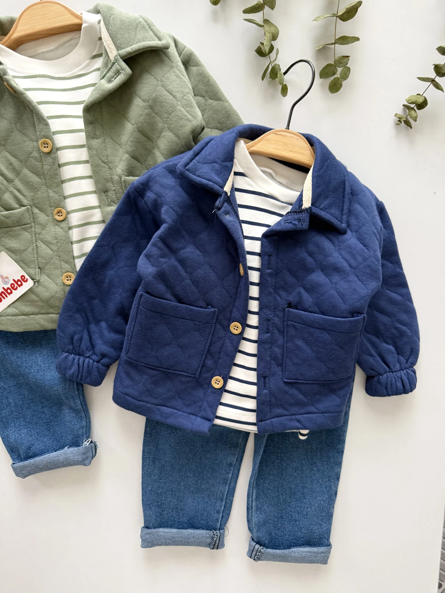 Kapitone Ceketli Çizgili Sweatli Kot Pantalonlu 3’lü Takım