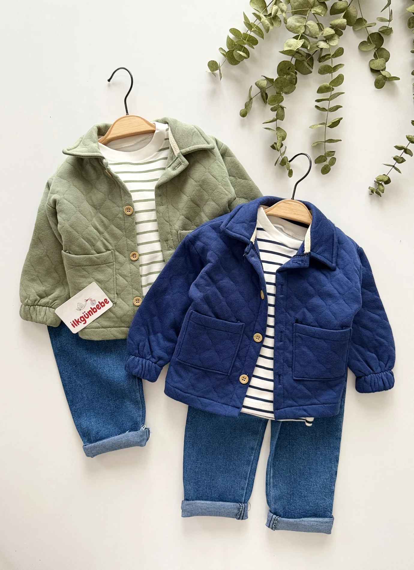 Kapitone Ceketli Çizgili Sweatli Kot Pantalonlu 3’lü Takım