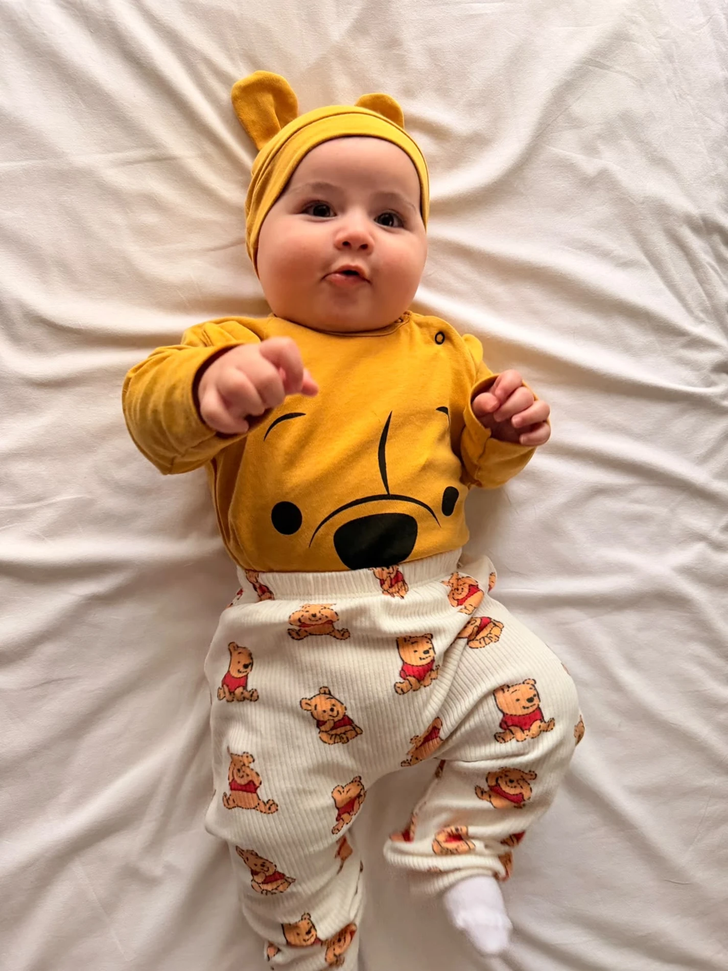 Winnie The Pooh Baskılı Mevsimlik Ribanalı Kumaş 3’lü Takım