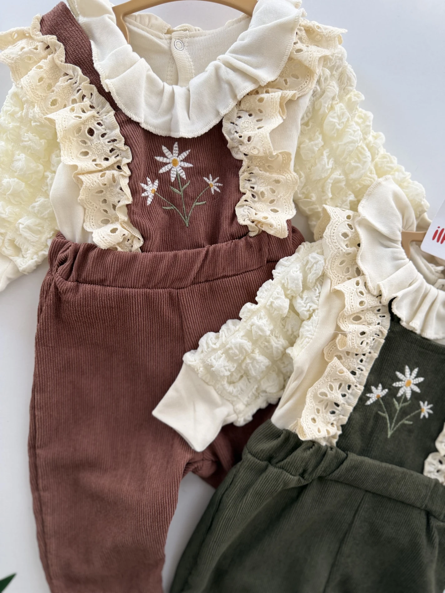 Vintage Papatya Nakışlı Kadife Salopet & Badi Takım