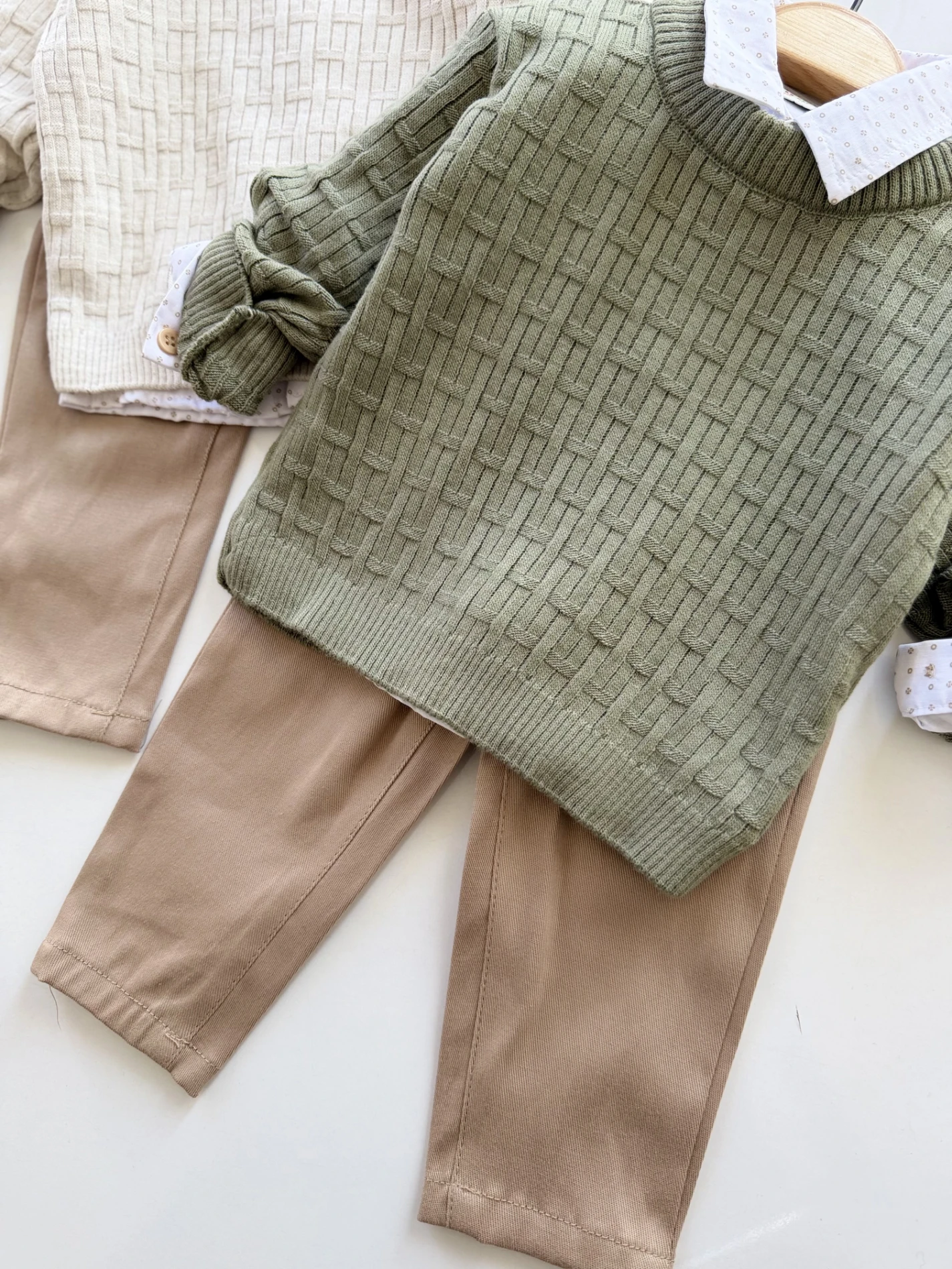 Triko Kazaklı Gömlekli Pantalonlu 3’lü Takım