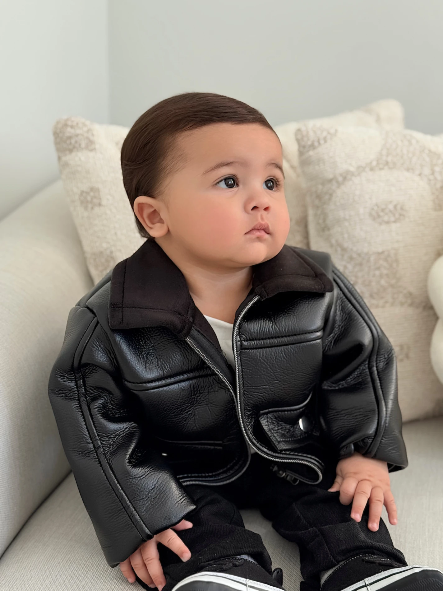 İçi Kadife Deri Ceketli Premium Kalite Kot Pantalonlu Bodyli Takım