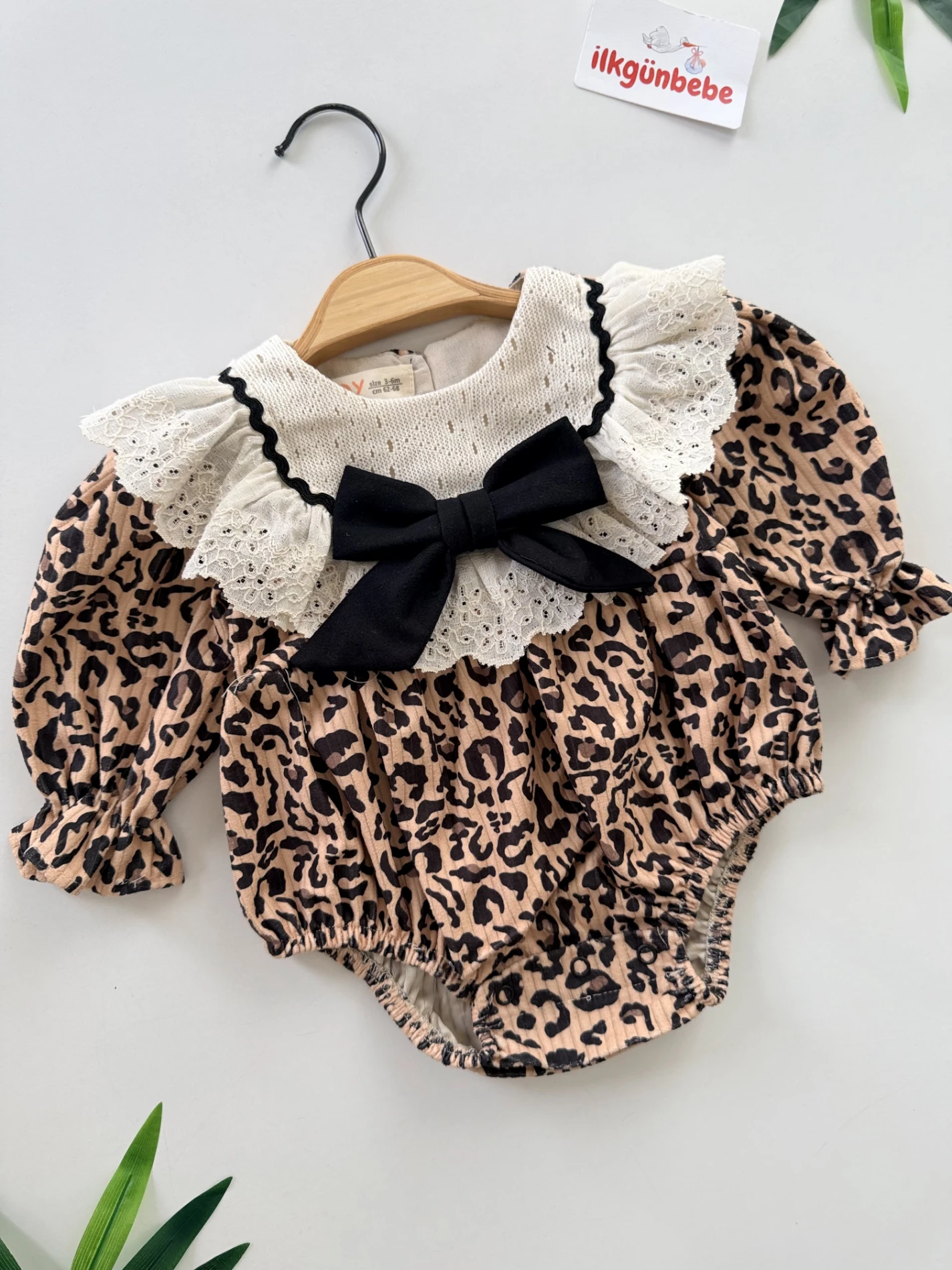 Premium Kalite Özel Koleksiyon Leopar Desen Yumuşak Süet Dokulu Romper Tulum